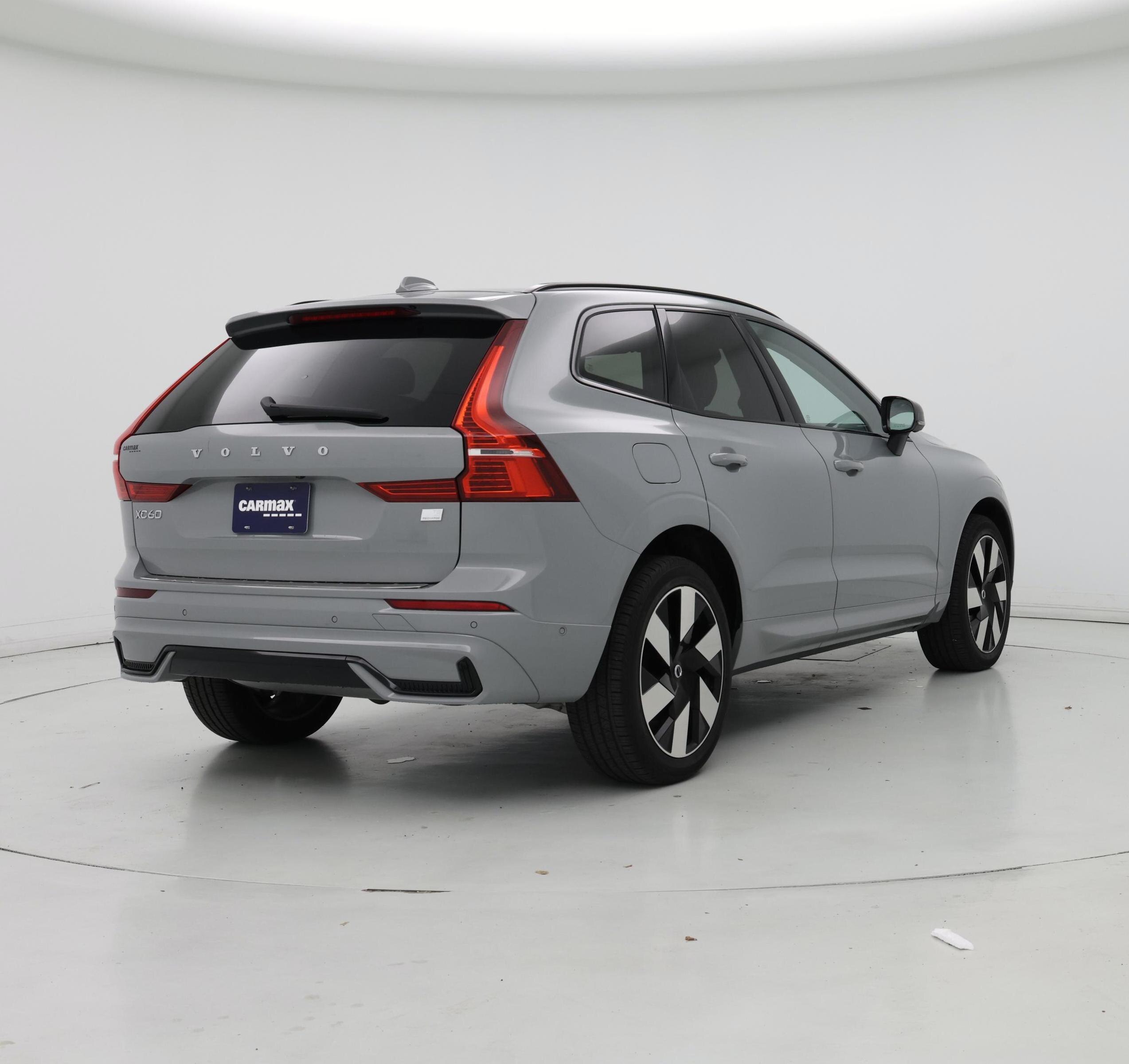Thumbnail: 2024 Volvo XC60 - 8