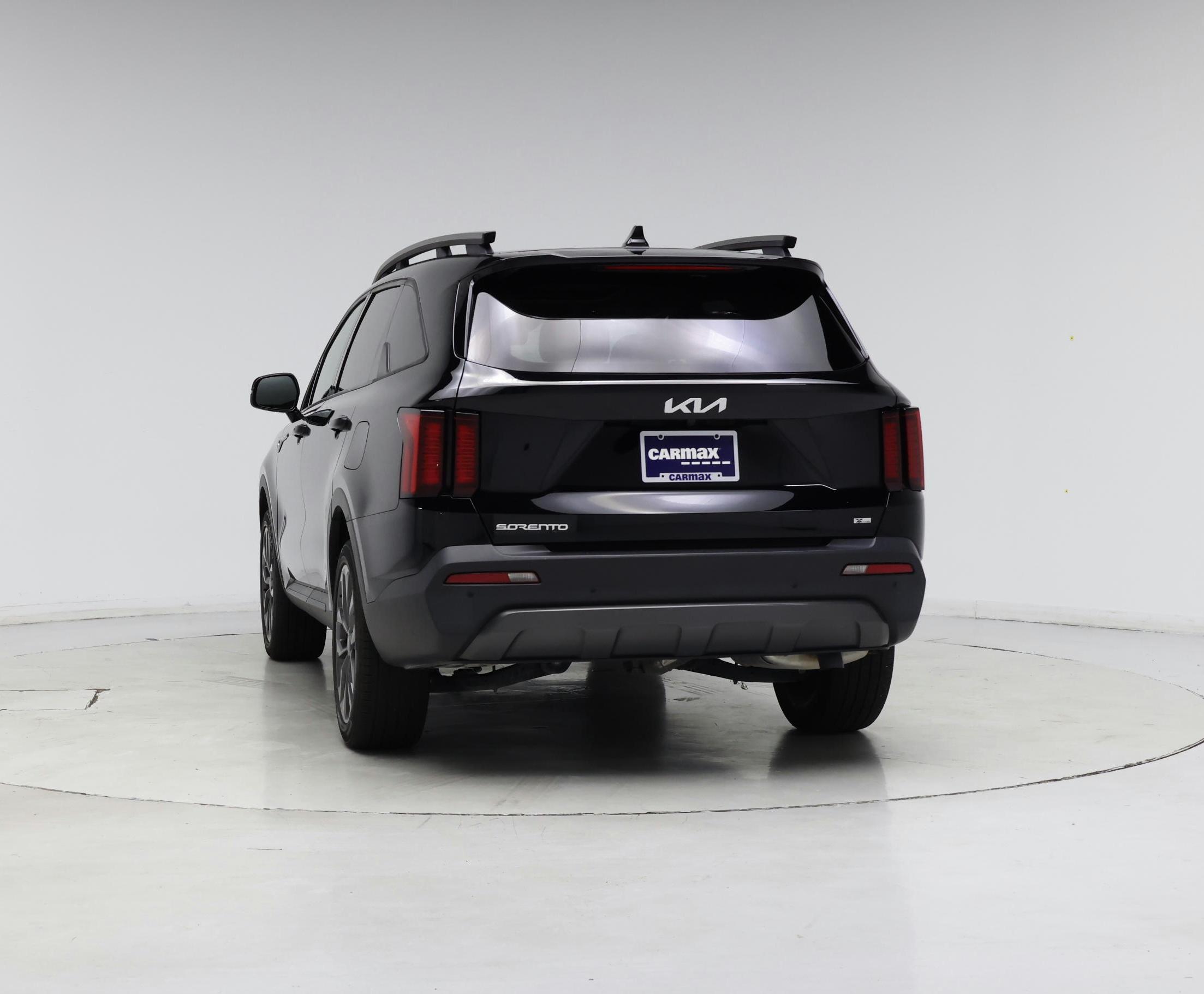 Thumbnail: 2023 Kia Sorento - 6