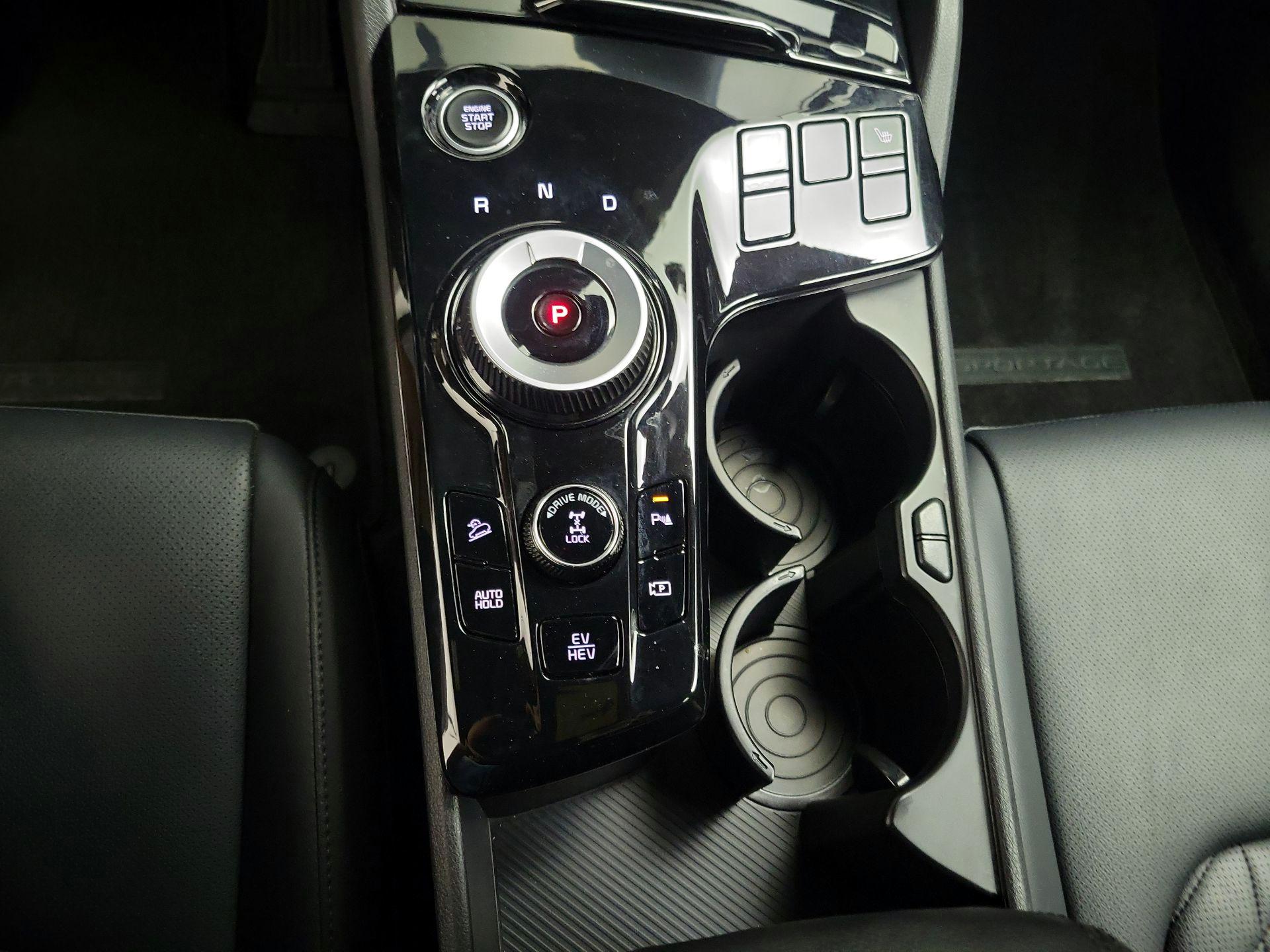 Thumbnail: 2023 Kia Sportage - 18