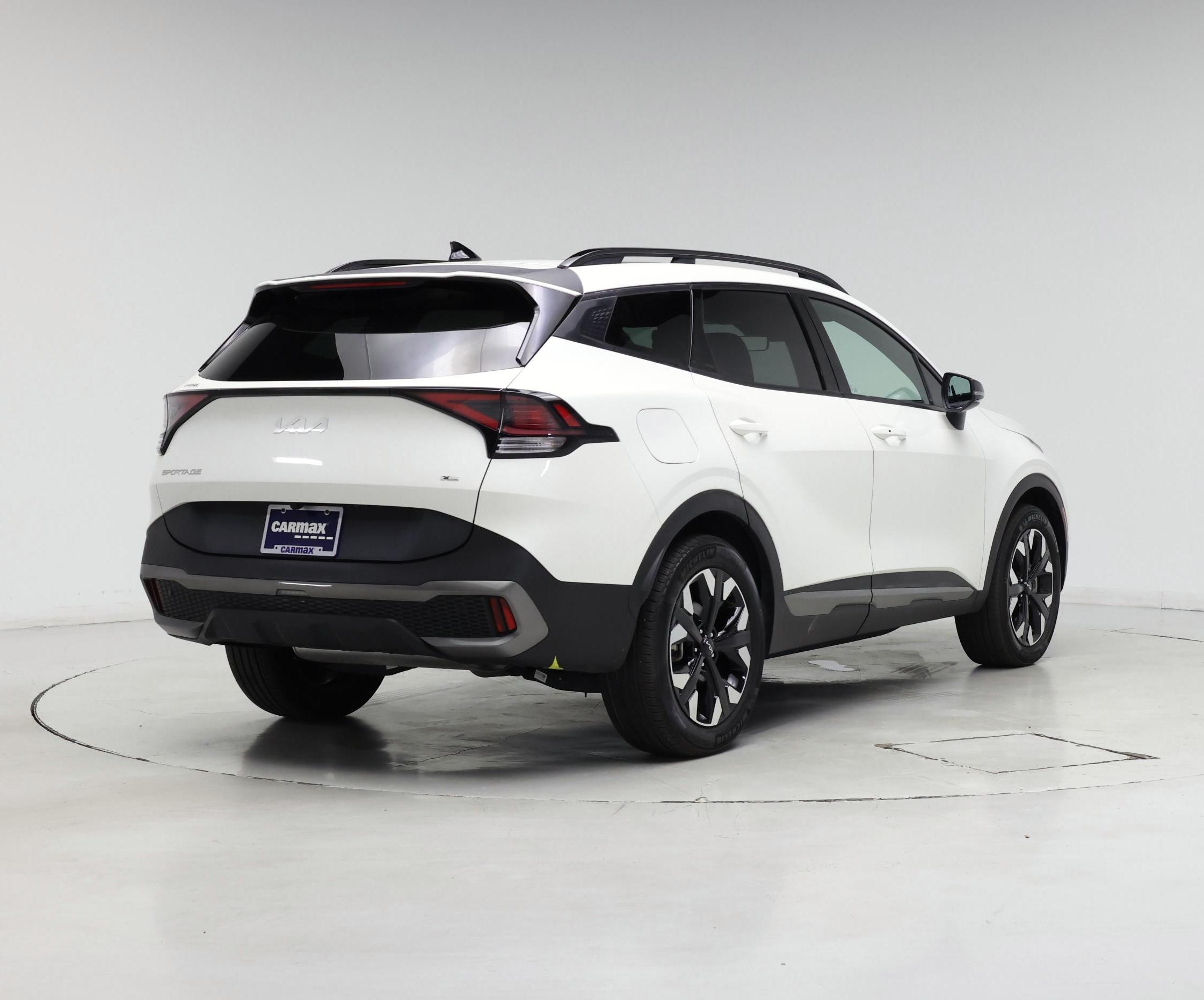 Thumbnail: 2023 Kia Sportage - 8