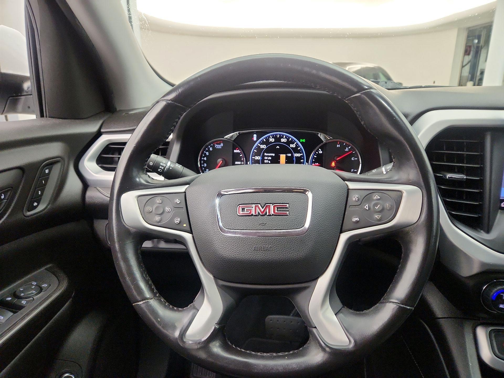 Thumbnail: 2022 GMC Acadia - 10