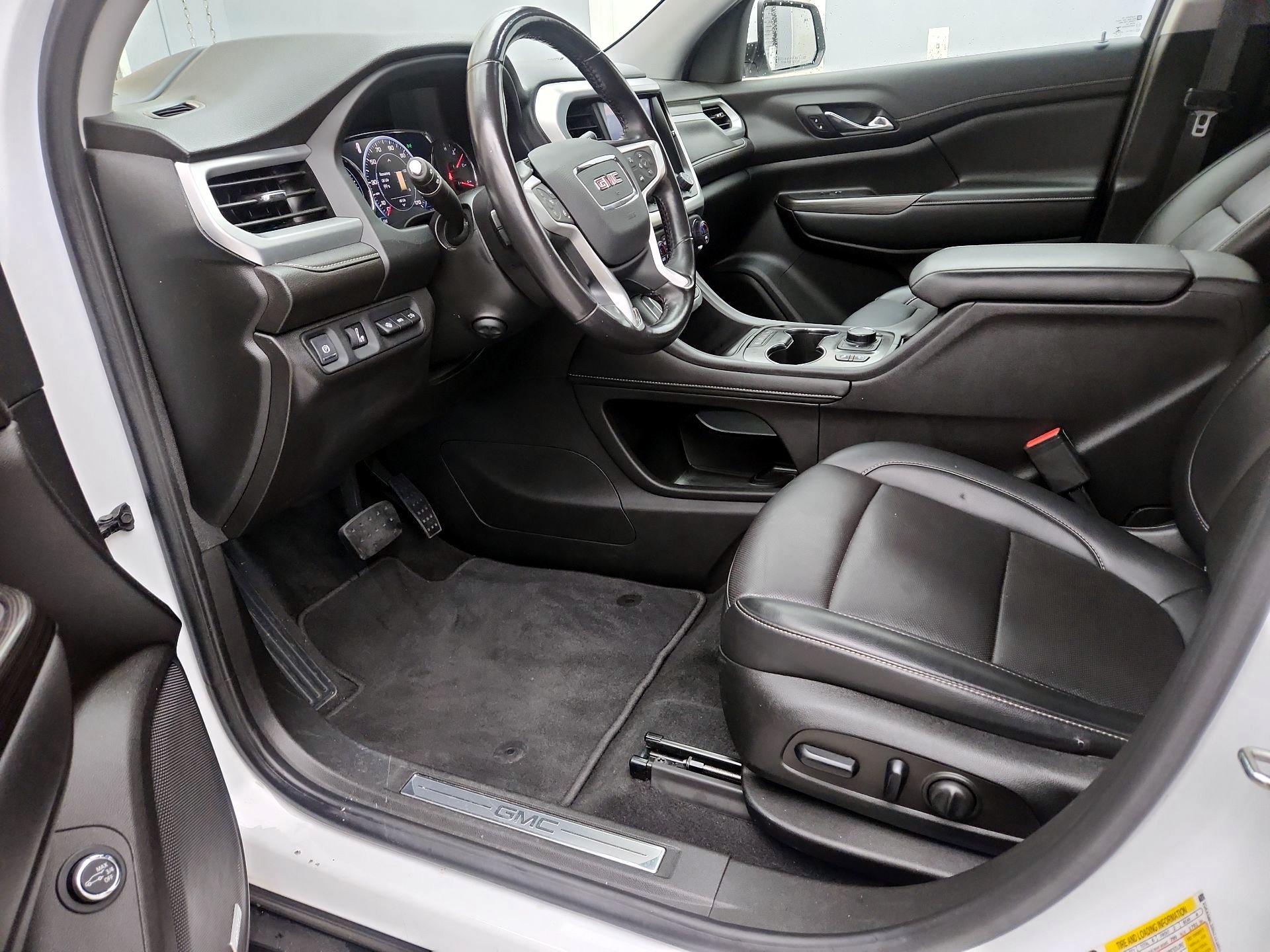 Thumbnail: 2022 GMC Acadia - 11