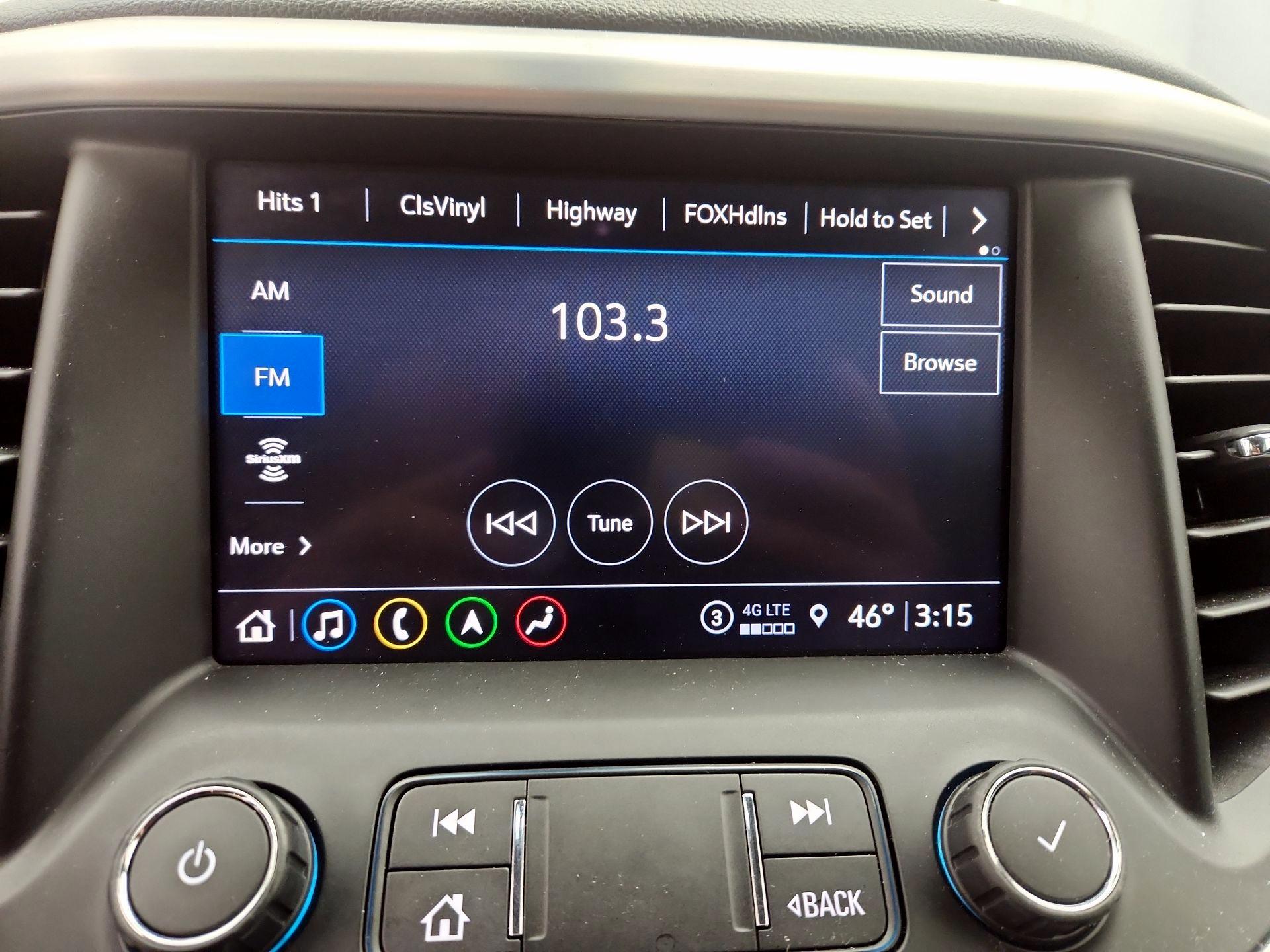 Thumbnail: 2022 GMC Acadia - 16