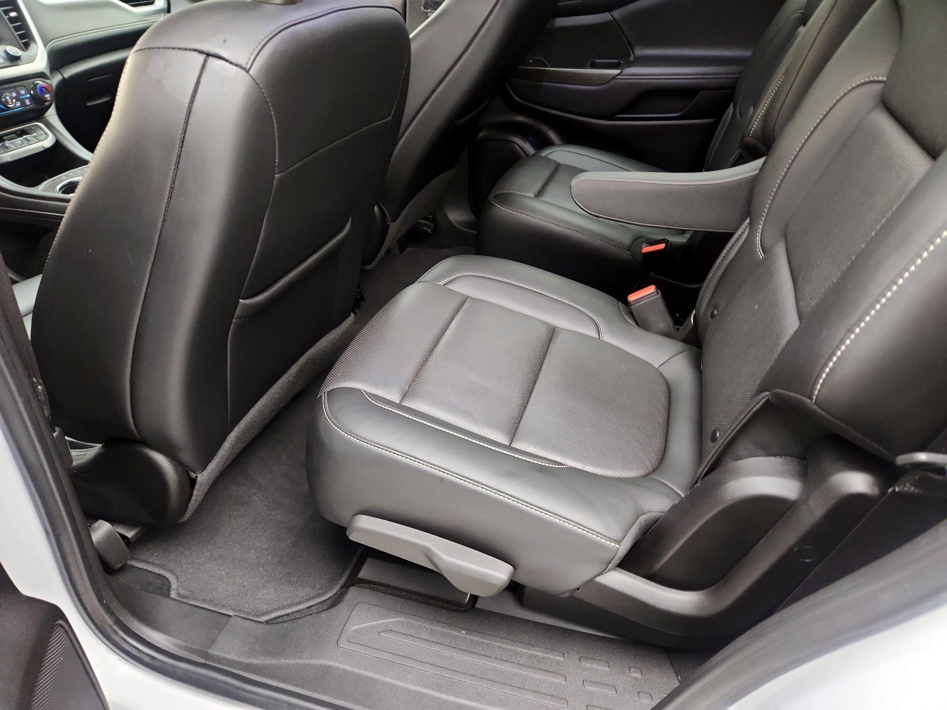 Thumbnail: 2022 GMC Acadia - 20