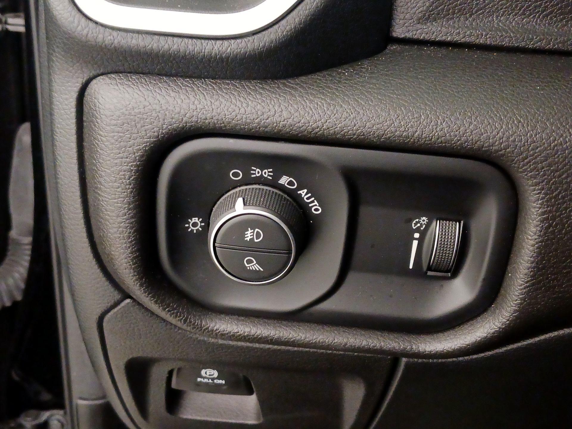 Thumbnail: 2022 RAM 1500 - 13