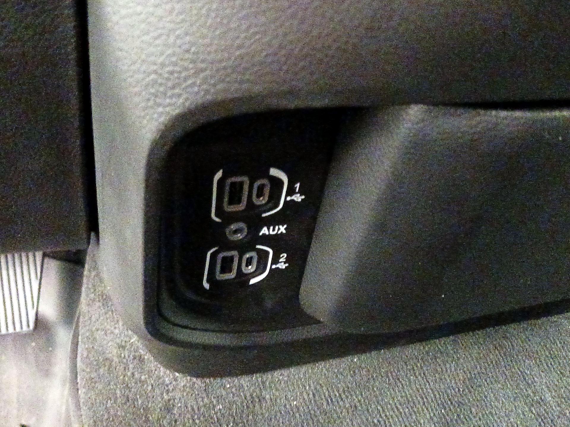 Thumbnail: 2022 RAM 1500 - 18