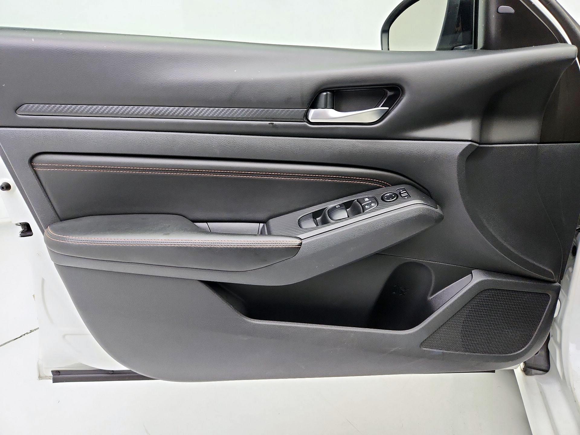 Thumbnail: 2022 Nissan Altima - 12