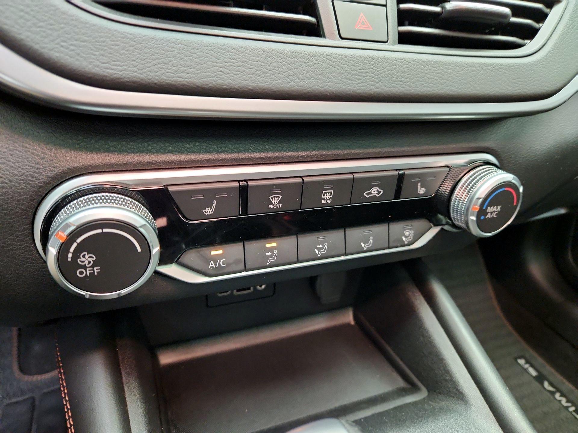 Thumbnail: 2022 Nissan Altima - 16