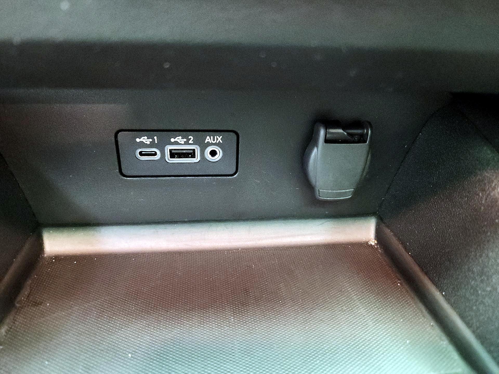 Thumbnail: 2022 Nissan Altima - 18