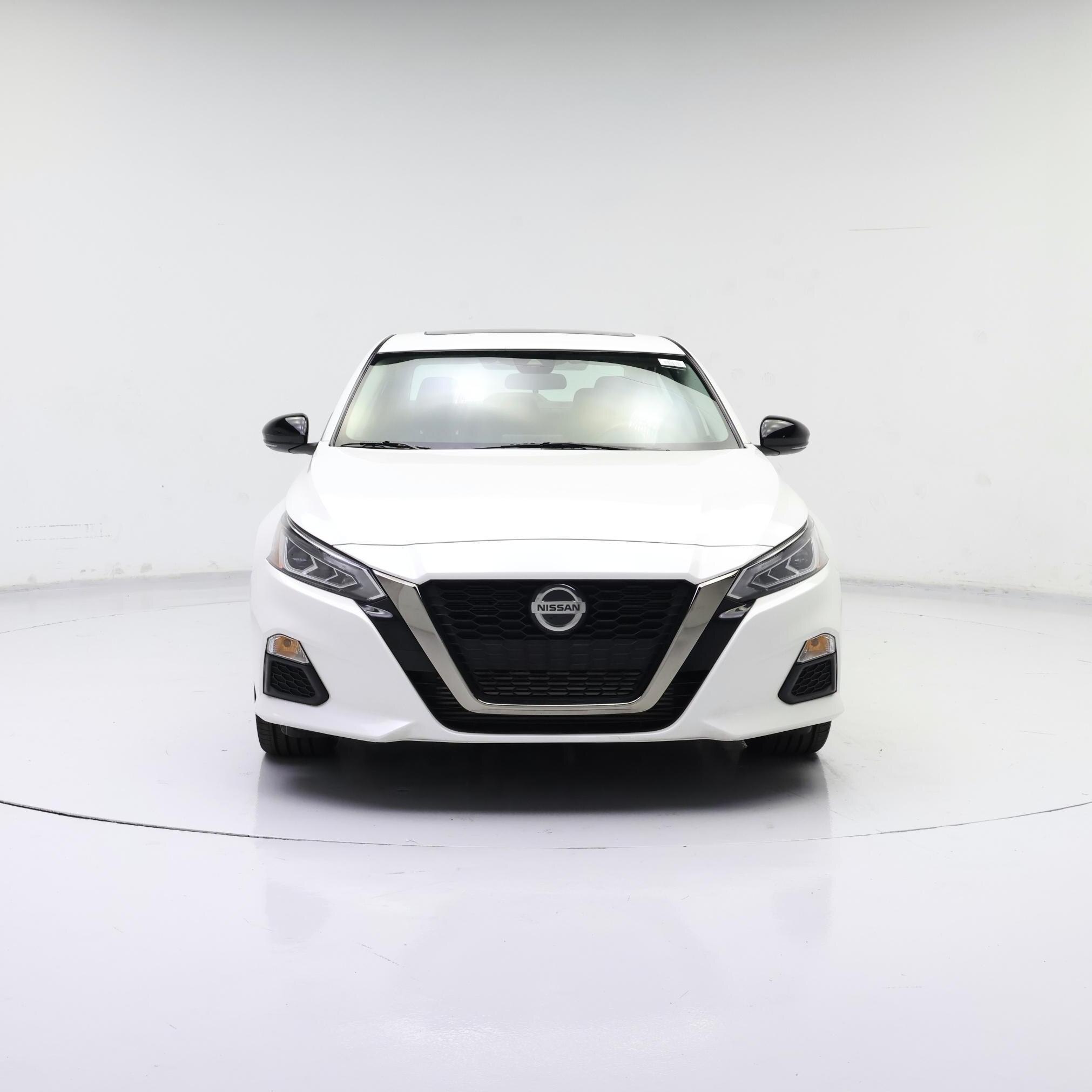Thumbnail: 2022 Nissan Altima - 5