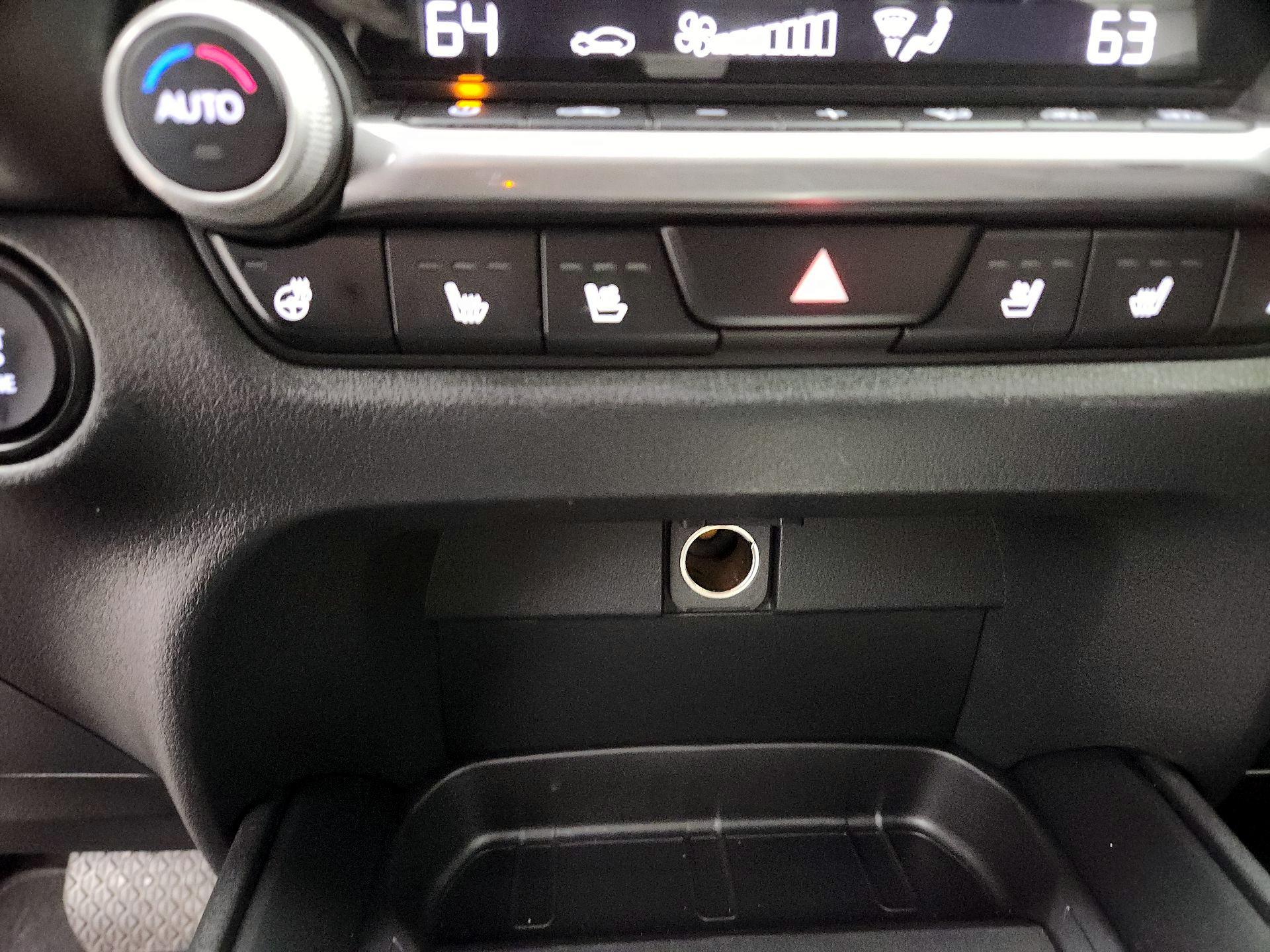 Thumbnail: 2023 Mazda CX-50 - 18