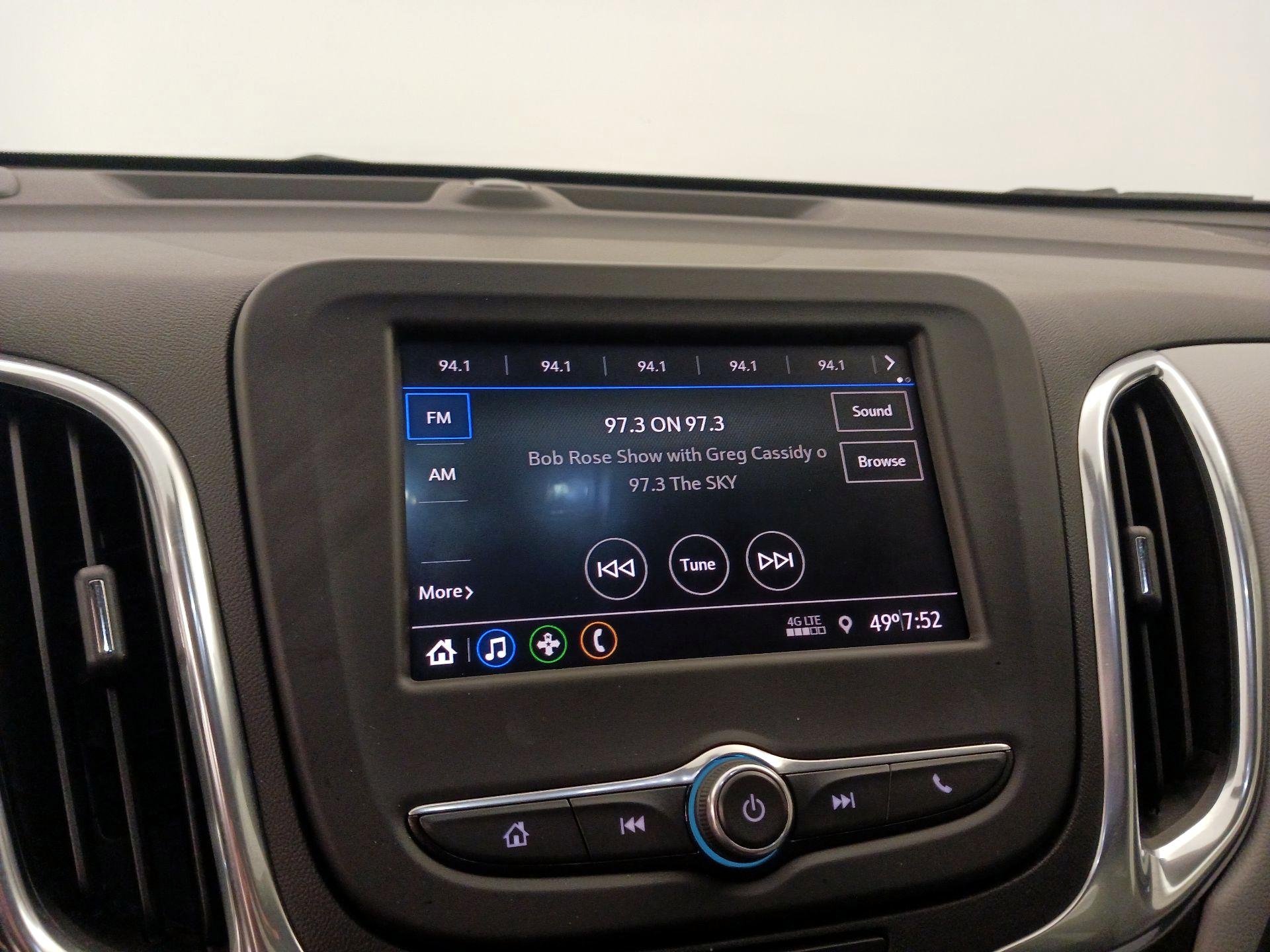 Thumbnail: 2021 Chevrolet Equinox - 15