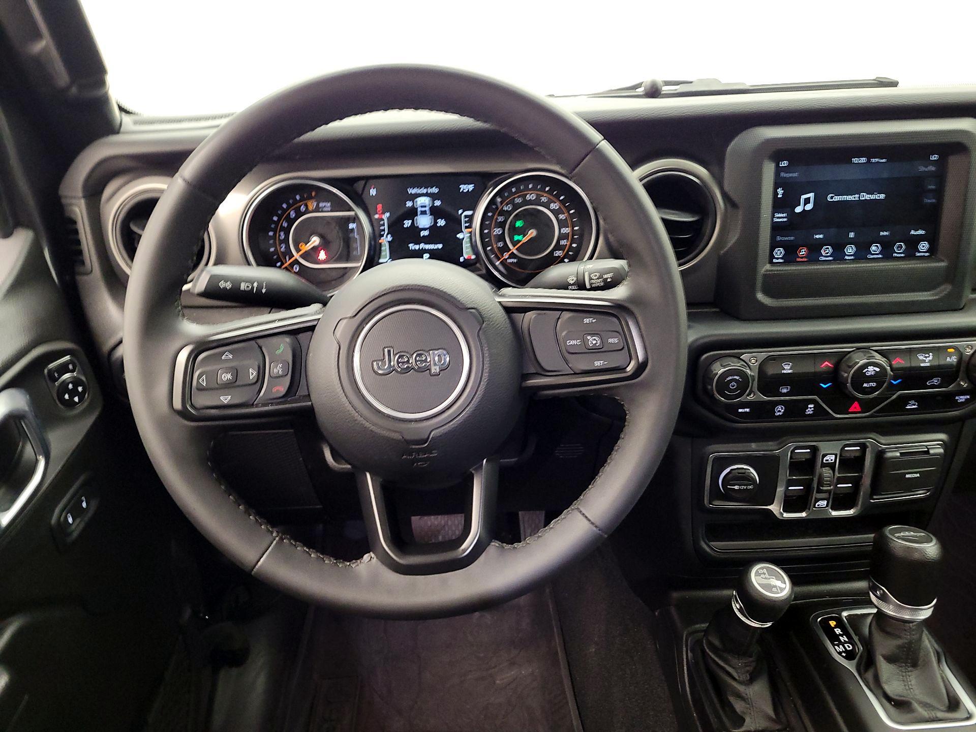 Thumbnail: 2023 Jeep Gladiator - 10