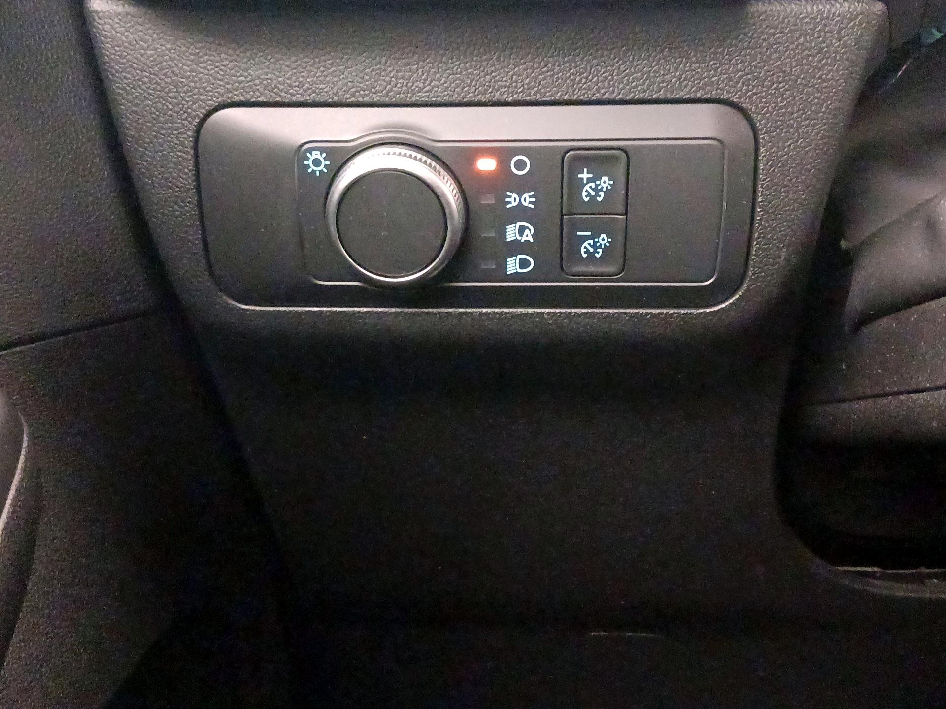 Thumbnail: 2022 Ford Escape - 13