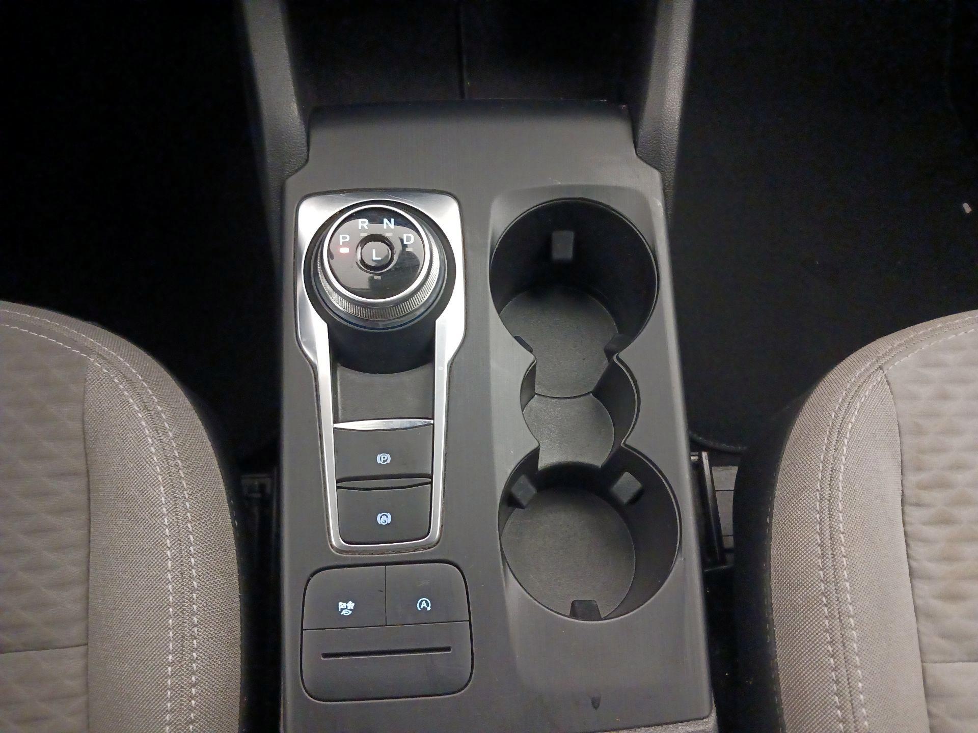 Thumbnail: 2022 Ford Escape - 17