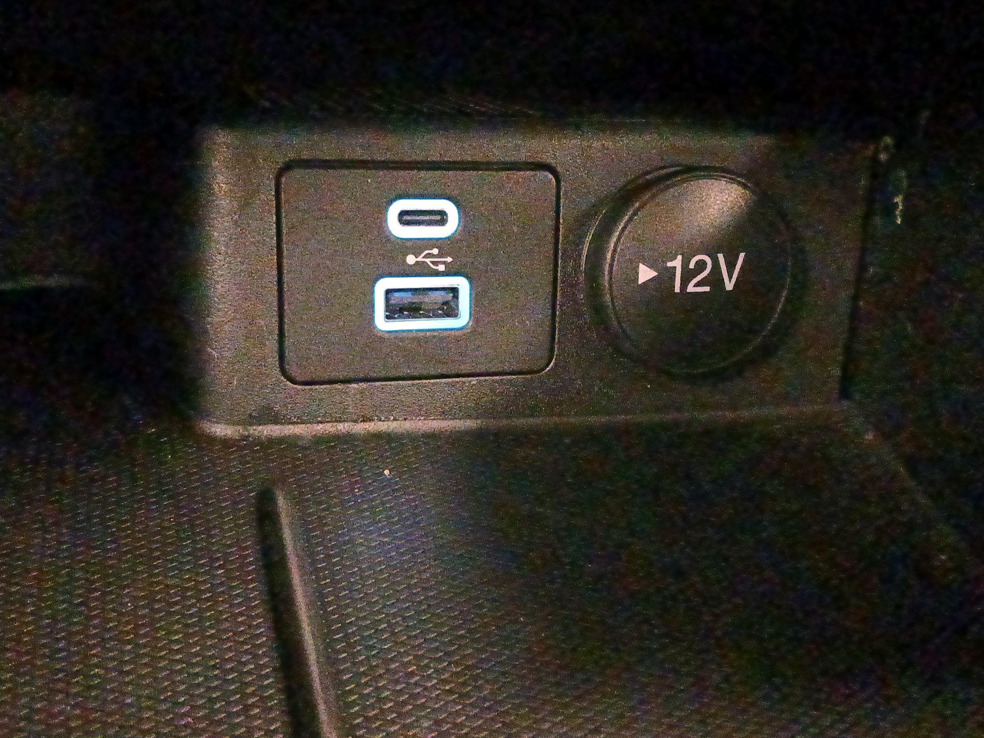 Thumbnail: 2022 Ford Escape - 18