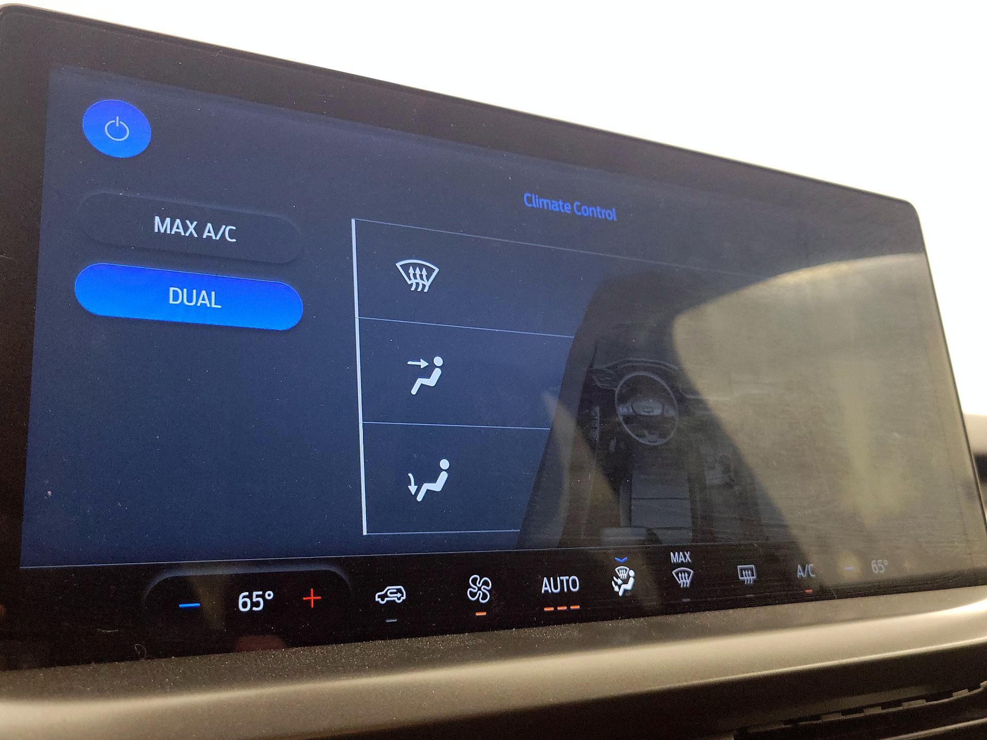 Thumbnail: 2023 Ford Escape - 17