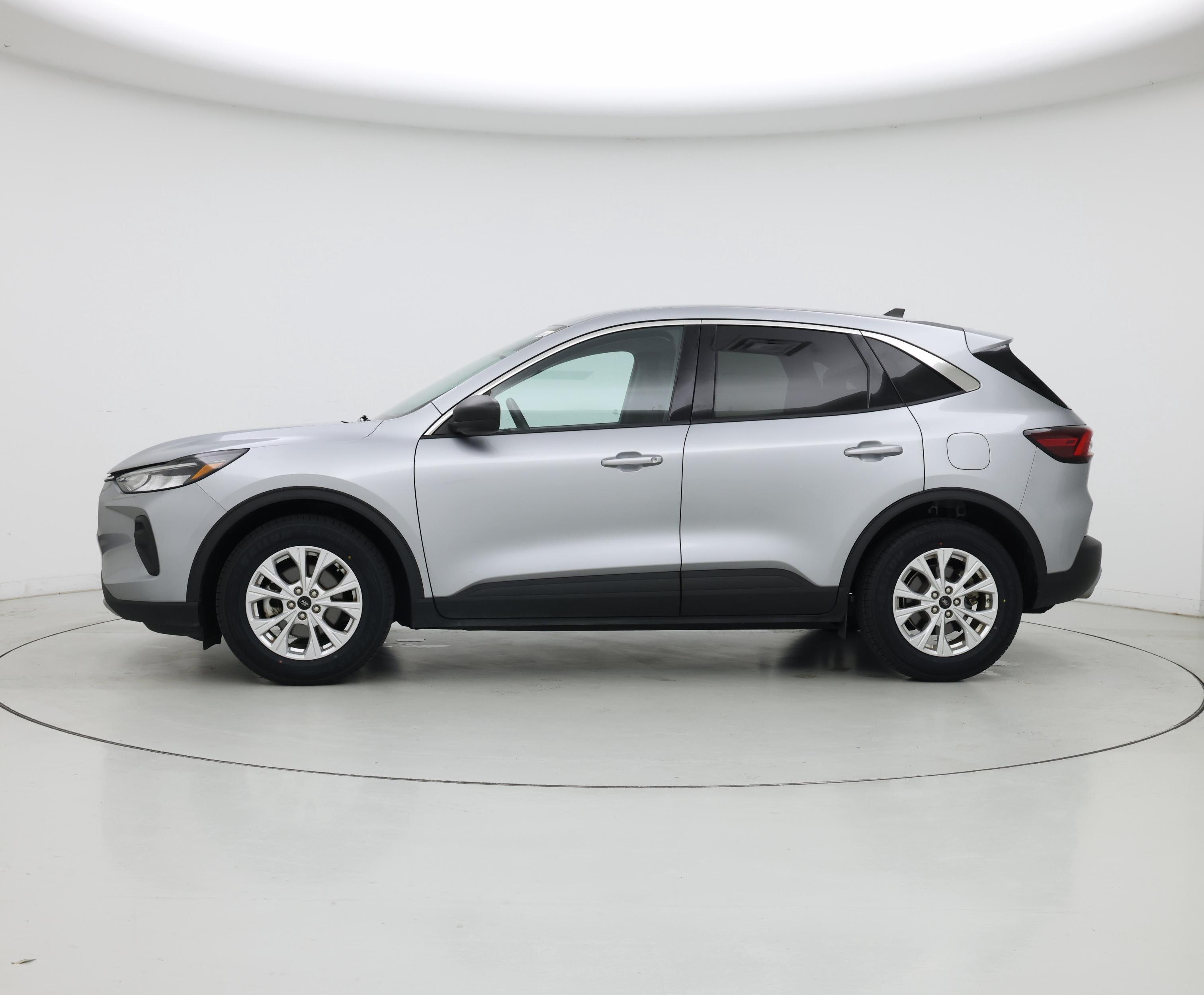 Thumbnail: 2023 Ford Escape - 3