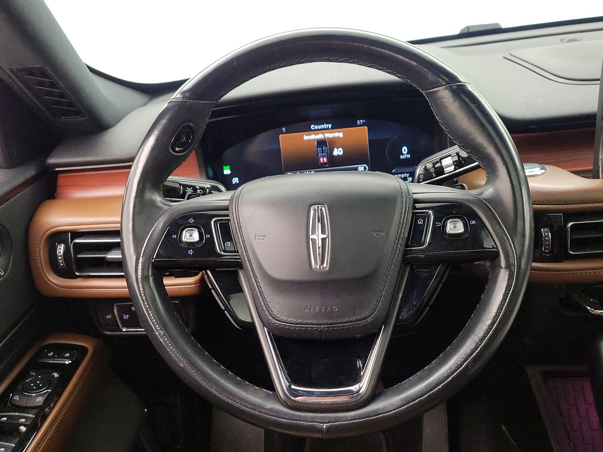 Thumbnail: 2022 Lincoln Aviator - 10