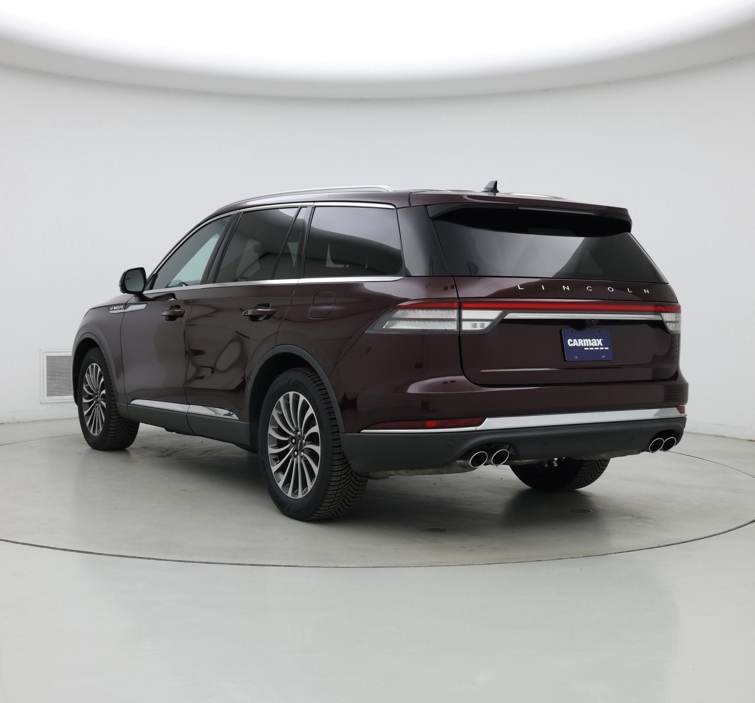 Thumbnail: 2022 Lincoln Aviator - 2