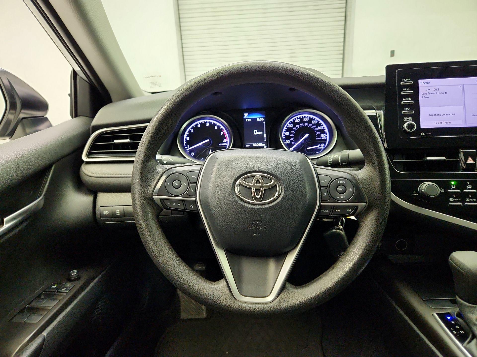 Thumbnail: 2021 Toyota Camry - 10