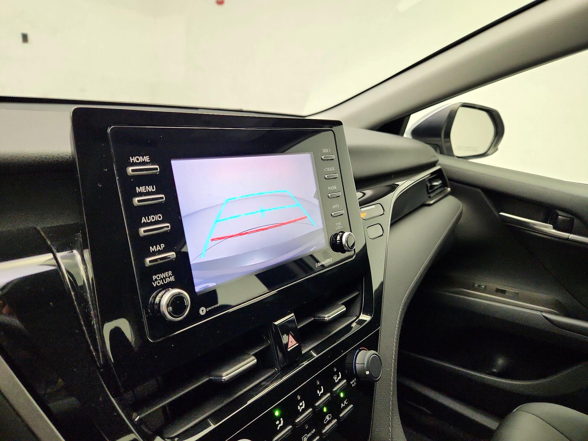 Thumbnail: 2021 Toyota Camry - 14