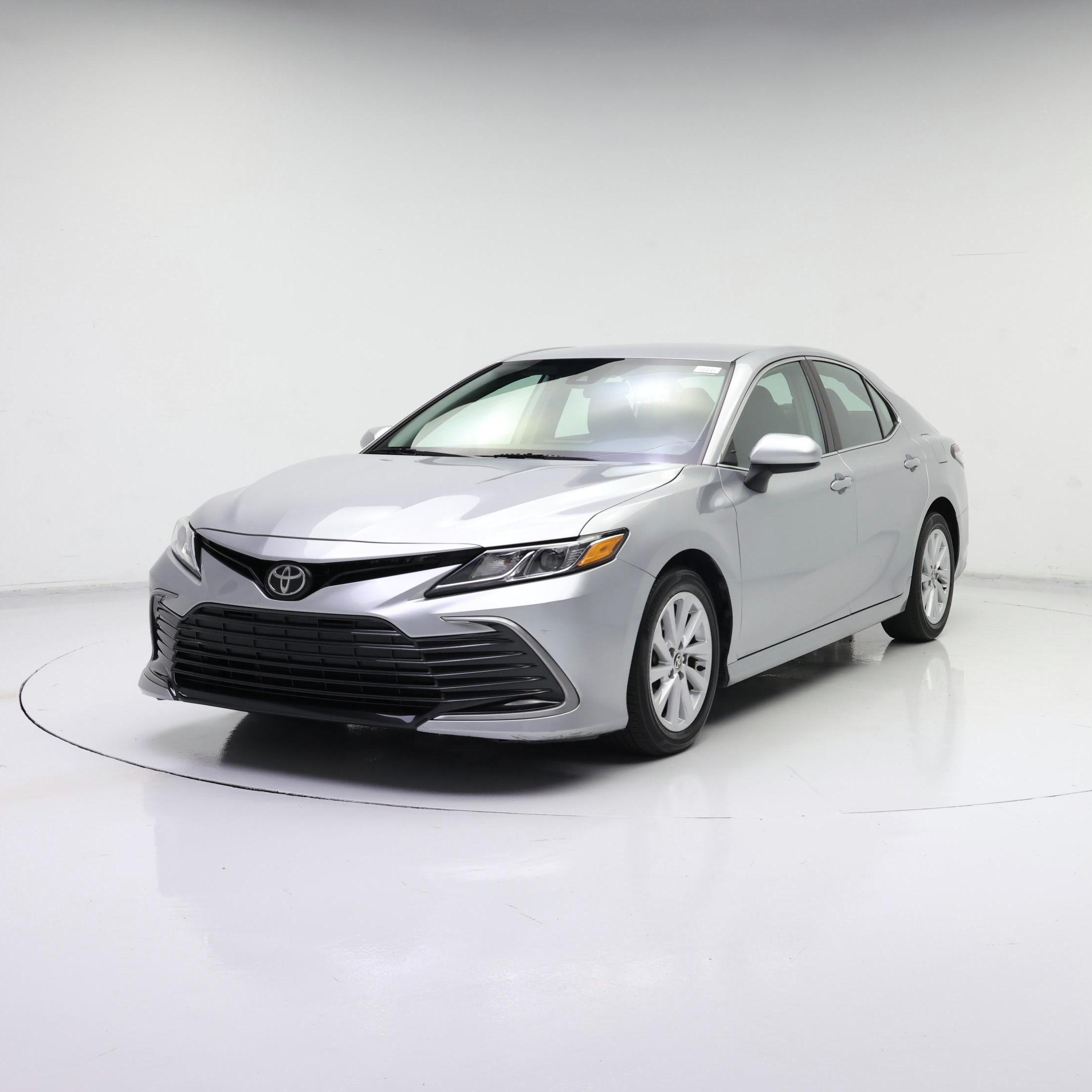 Thumbnail: 2021 Toyota Camry - 4
