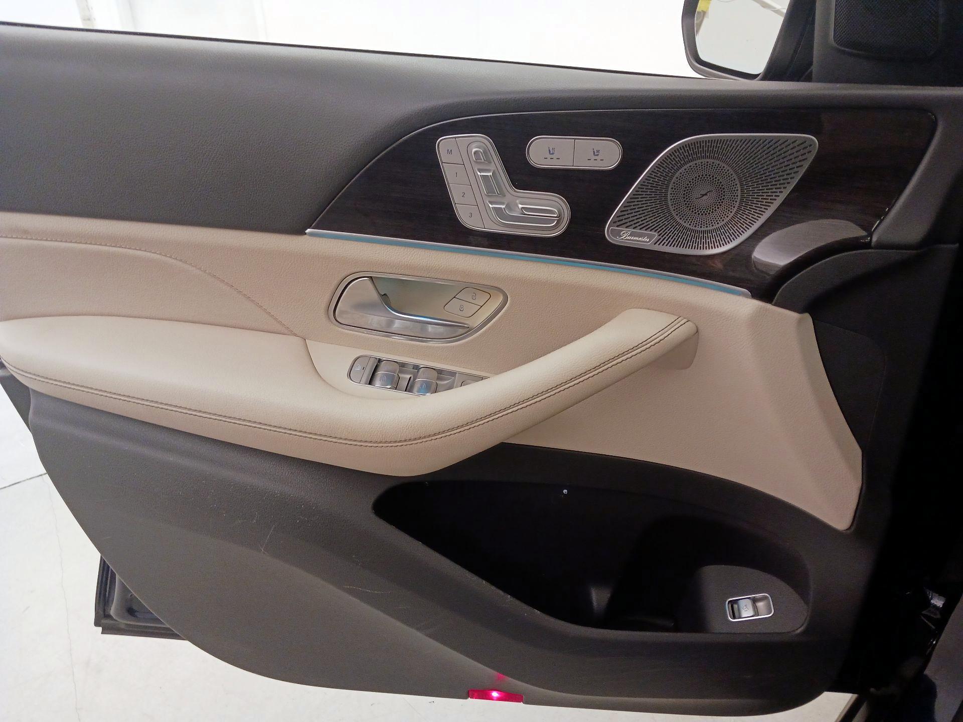 Thumbnail: 2020 Mercedes-Benz GLE - 12