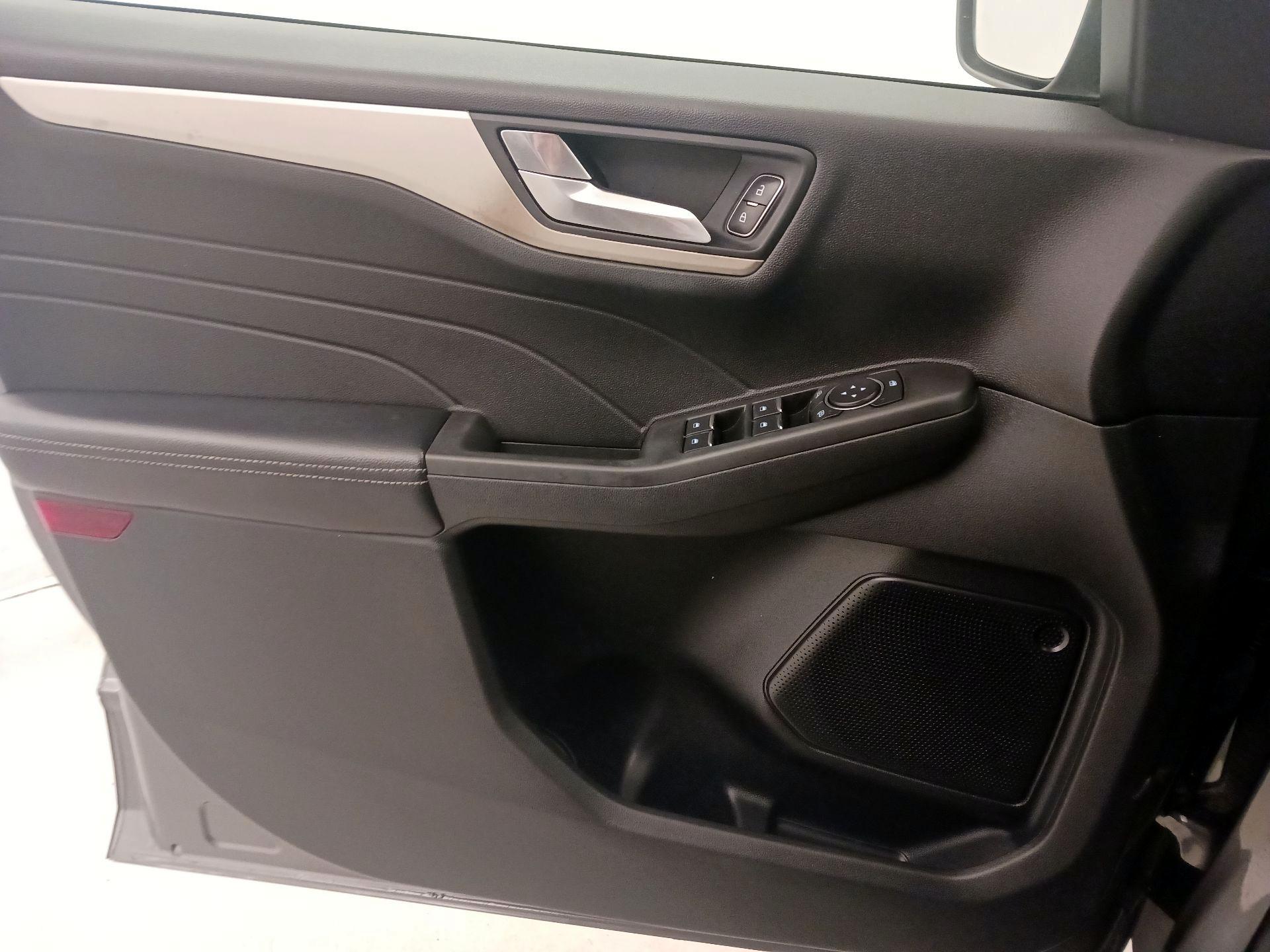 Thumbnail: 2021 Ford Escape - 12