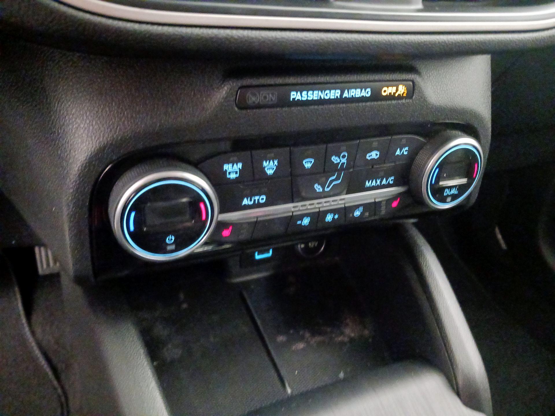 Thumbnail: 2021 Ford Escape - 16