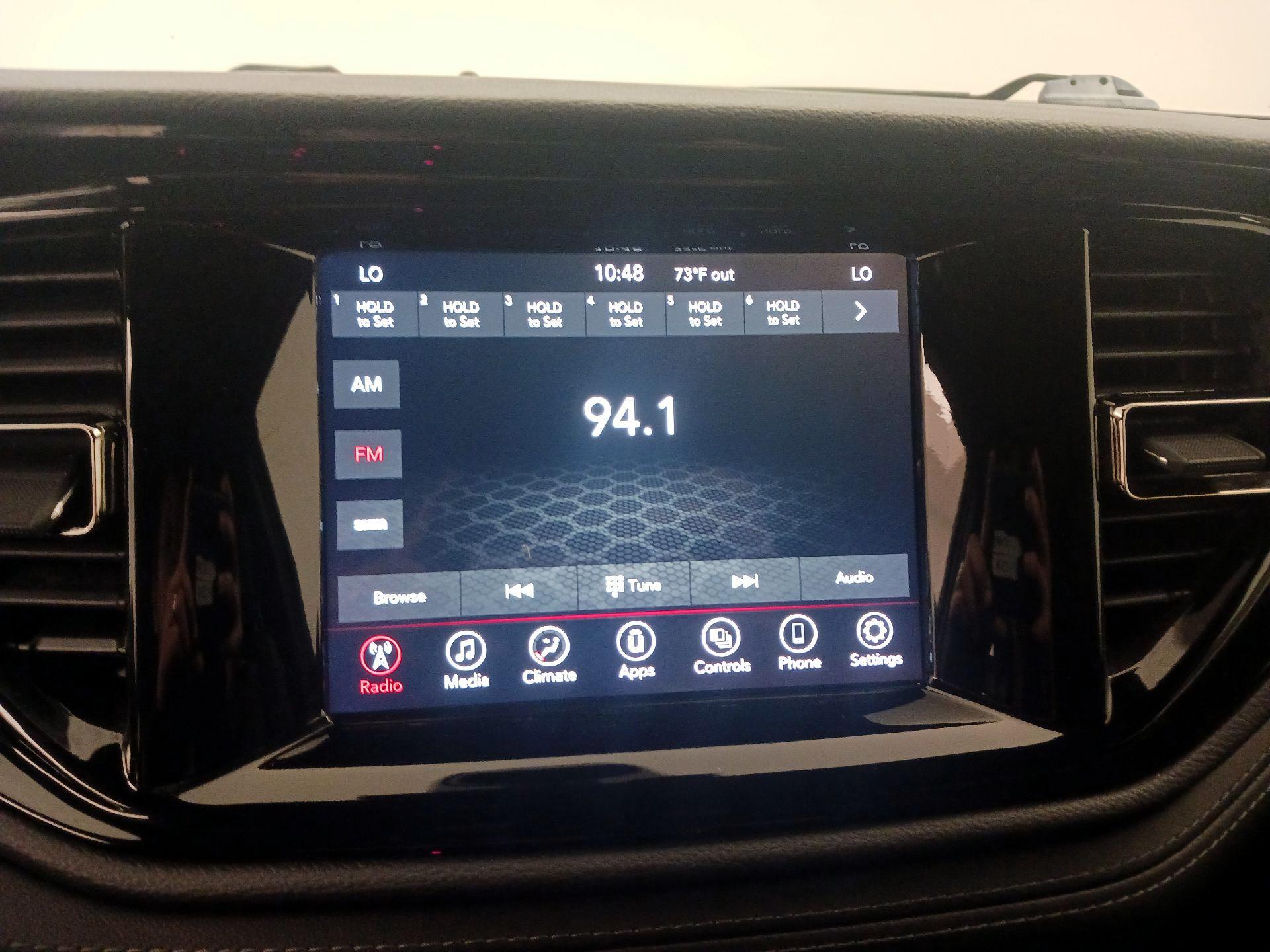 Thumbnail: 2021 Dodge Durango - 15