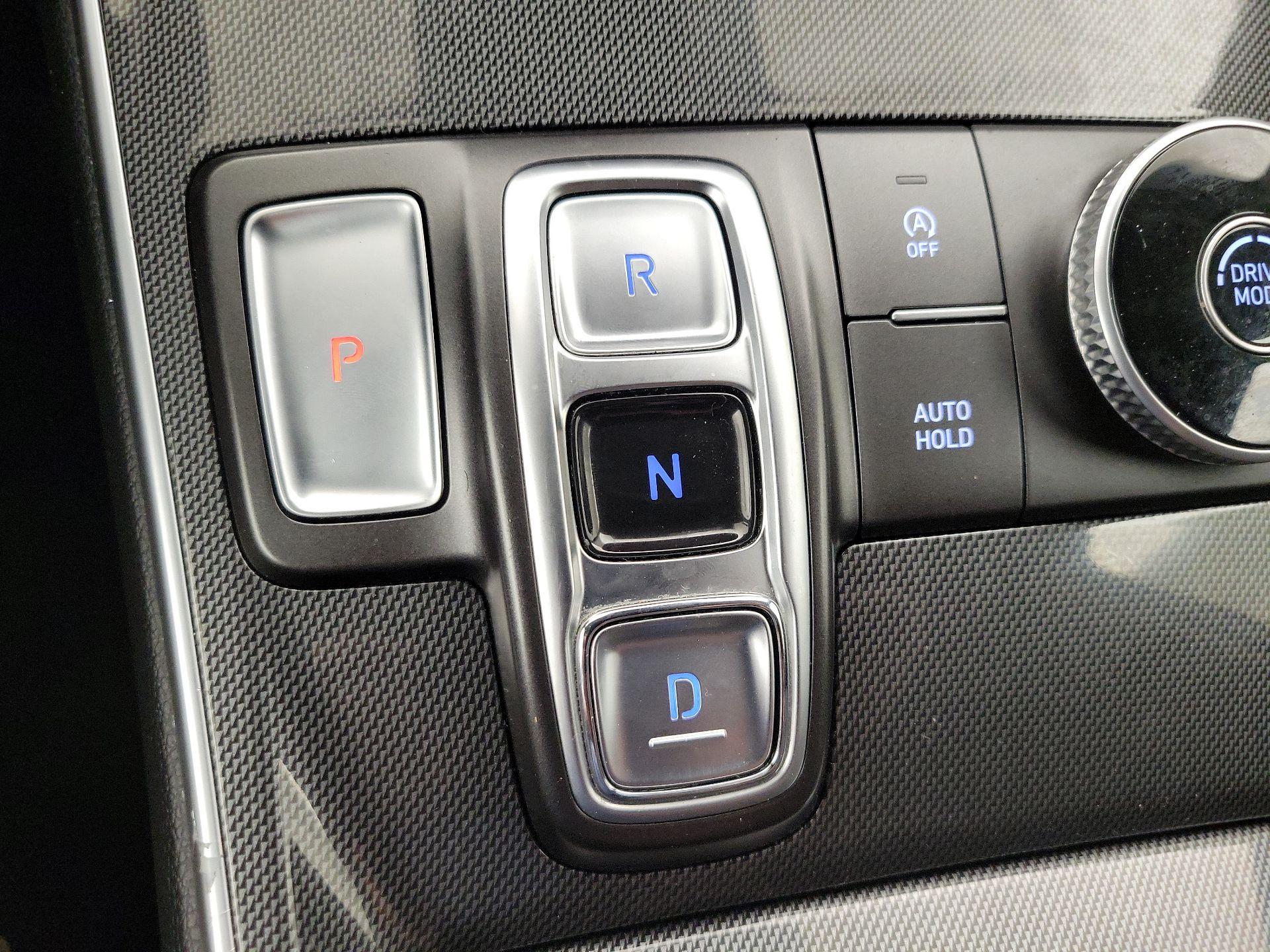 Thumbnail: 2021 Hyundai Santa Fe - 17