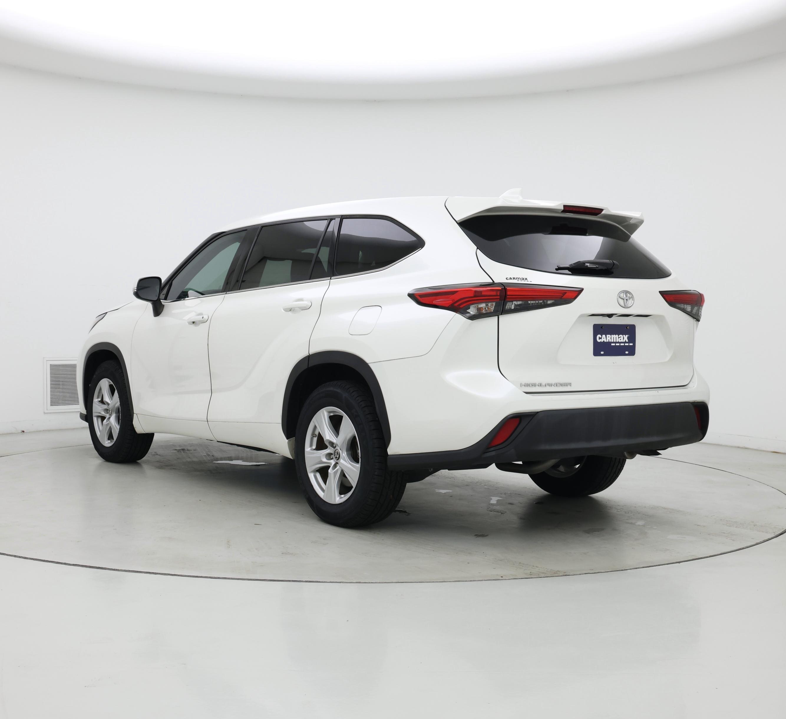 Thumbnail: 2020 Toyota Highlander - 2