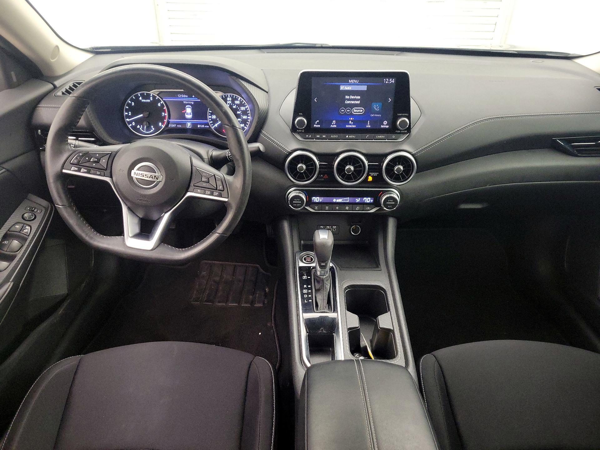 Thumbnail: 2020 Nissan Sentra - 9