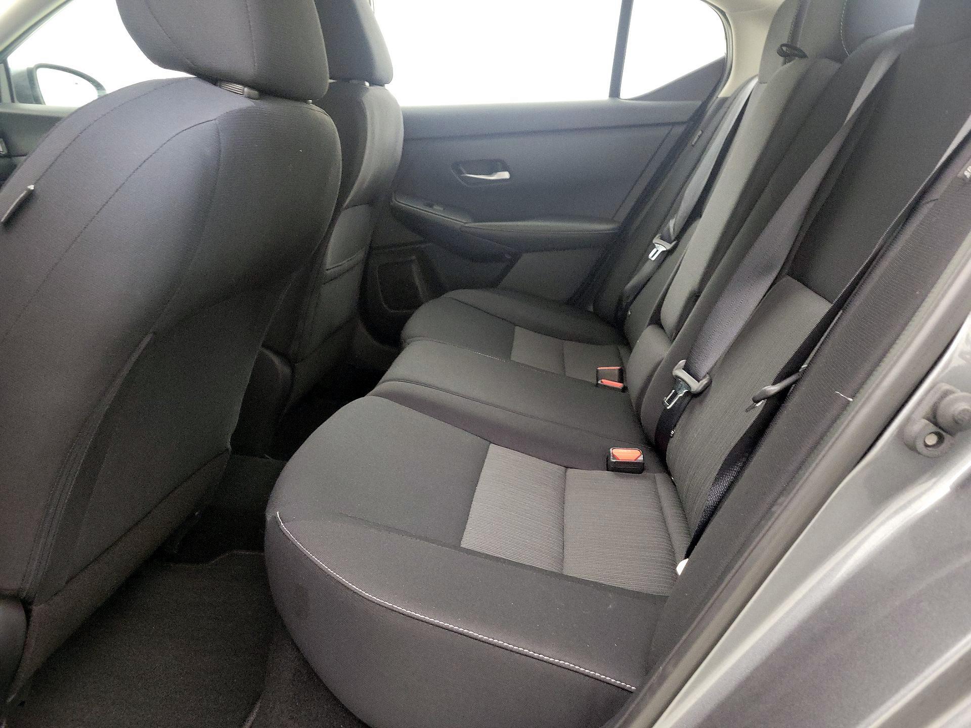 Thumbnail: 2020 Nissan Sentra - 19