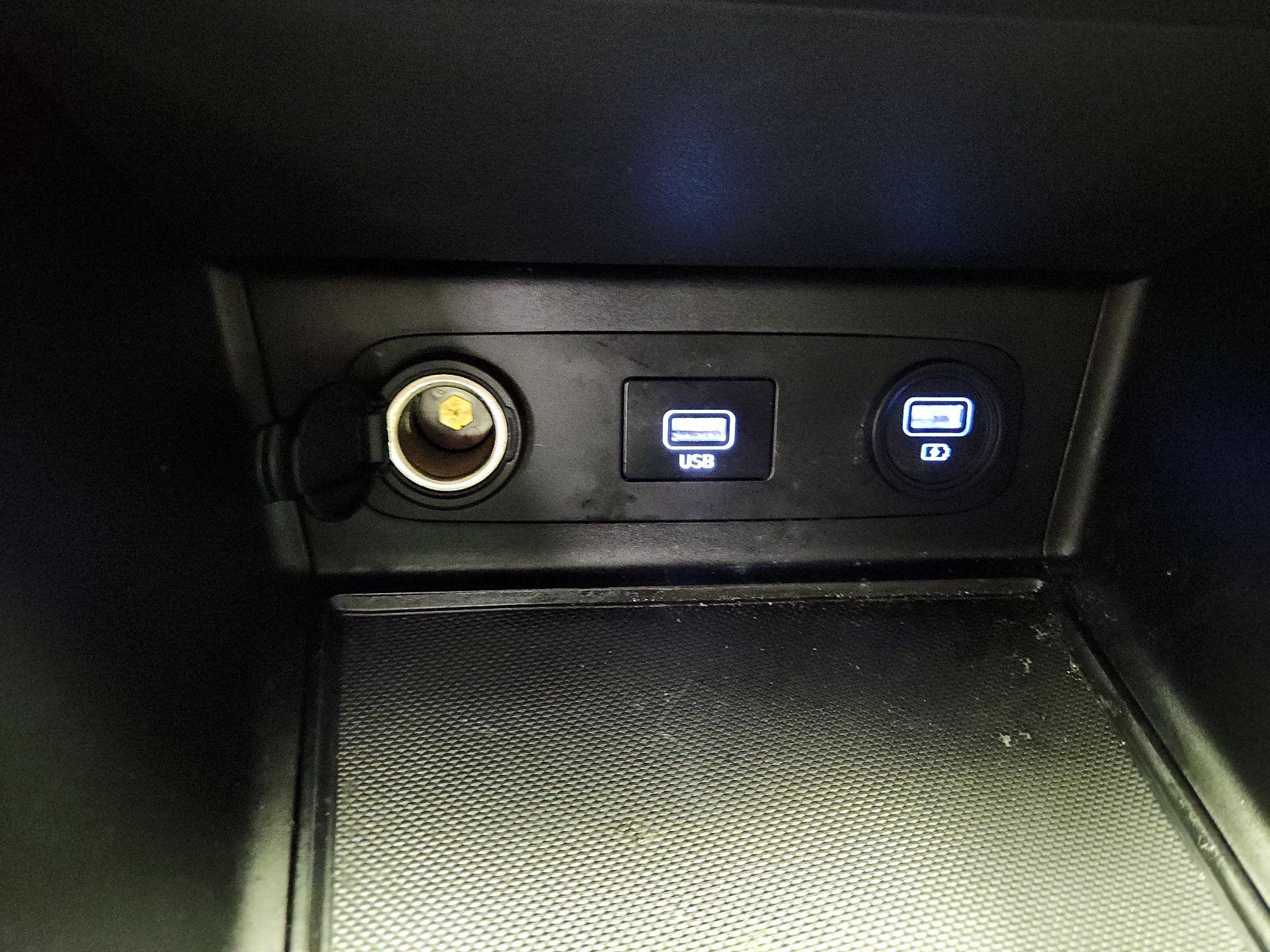 Thumbnail: 2020 Hyundai Sonata - 18