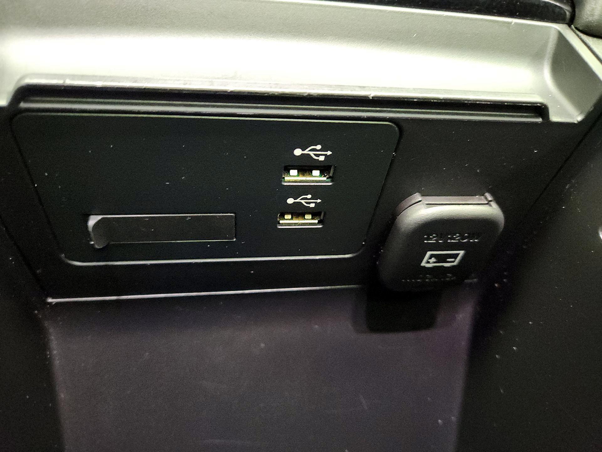 Thumbnail: 2022 Mazda Mazda3 - 19