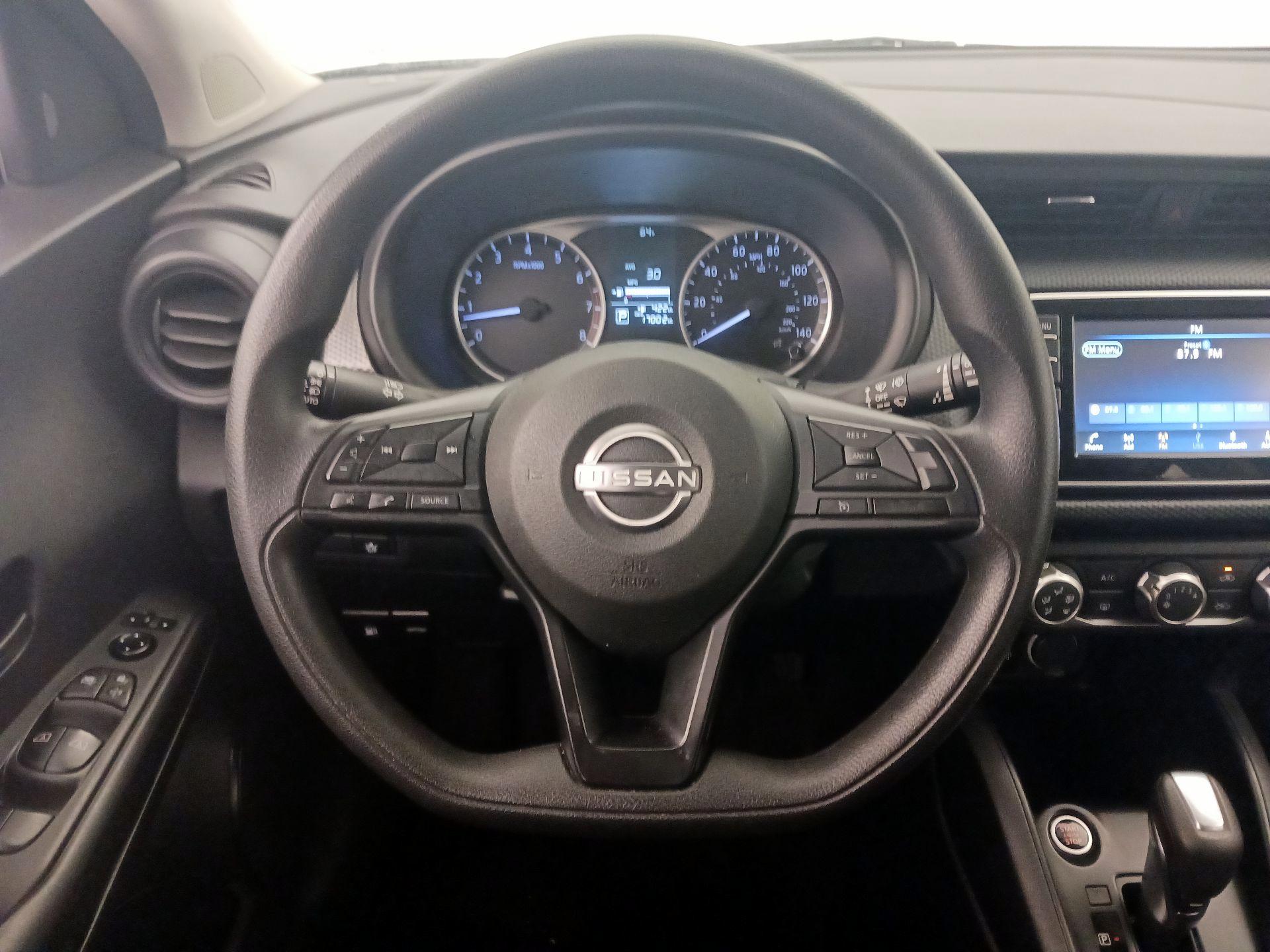 Thumbnail: 2023 Nissan Kicks - 10