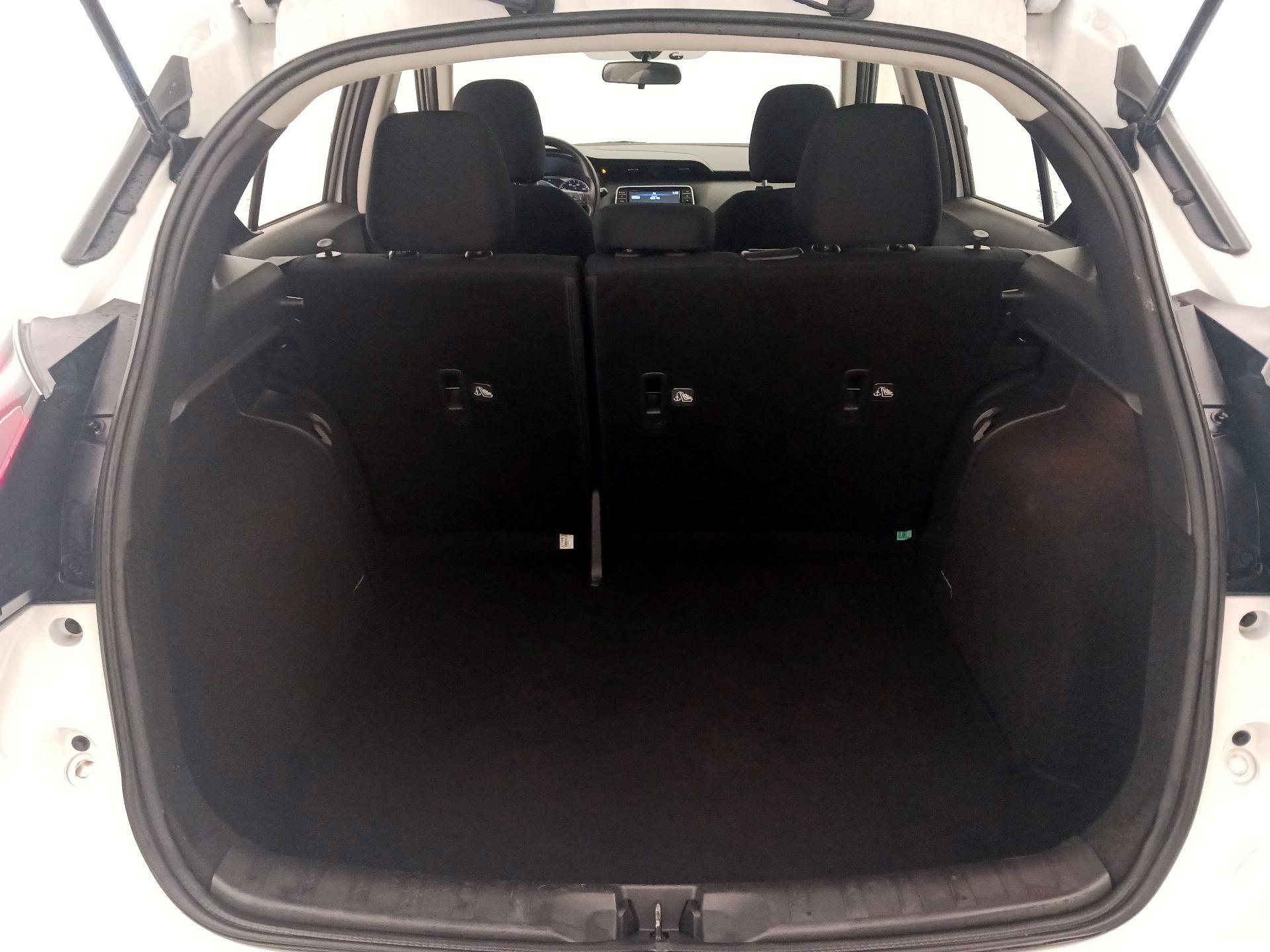 Thumbnail: 2023 Nissan Kicks - 20