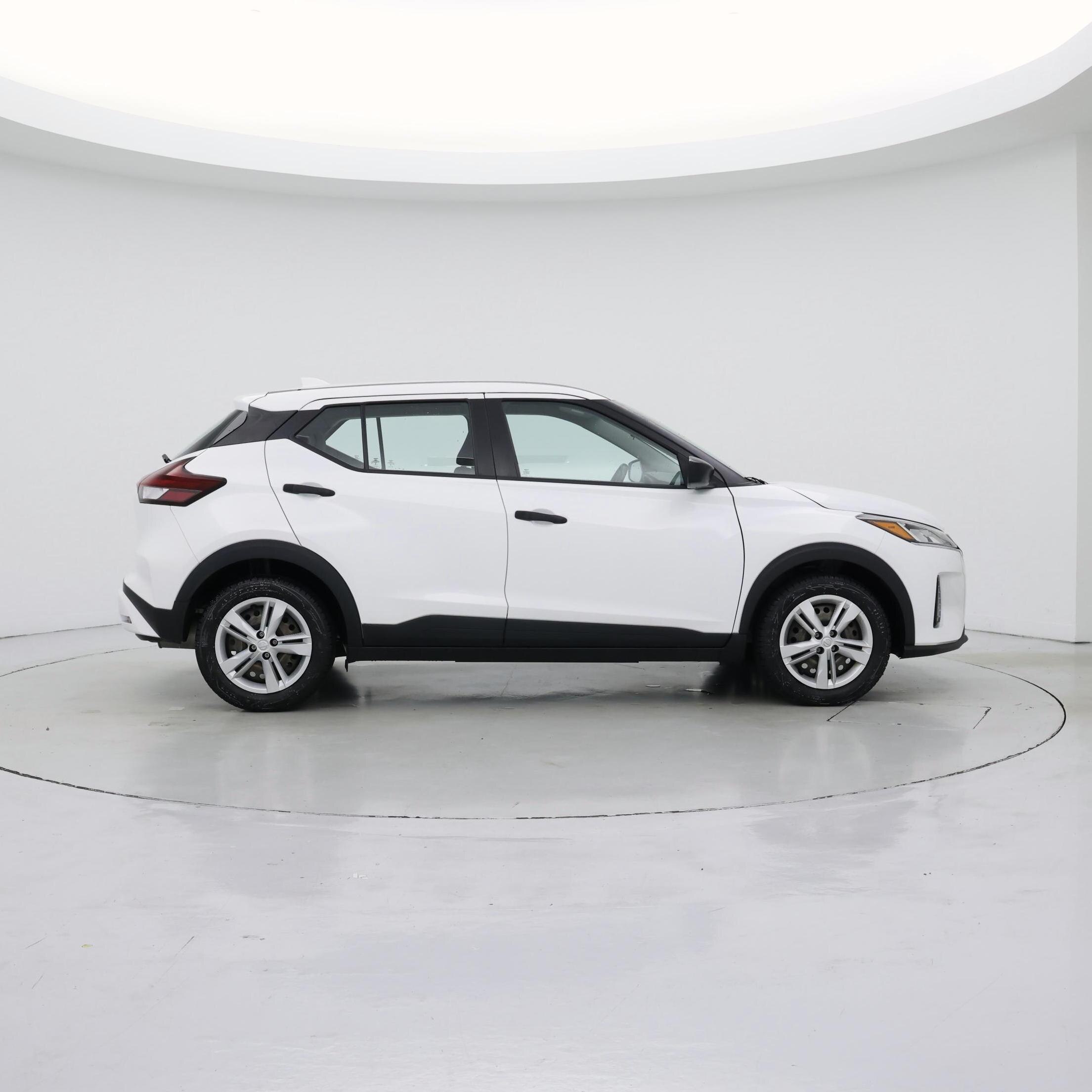 Thumbnail: 2023 Nissan Kicks - 7