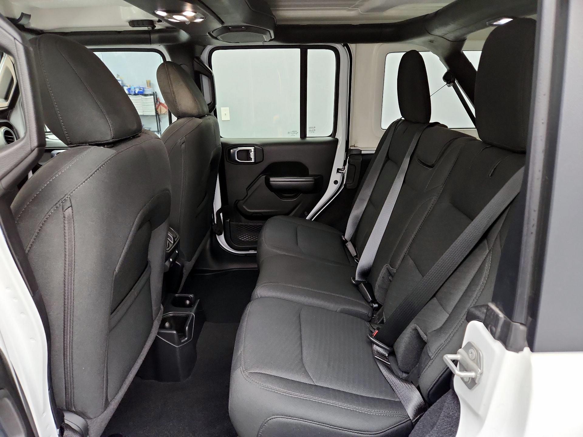 Thumbnail: 2021 Jeep Wrangler - 19