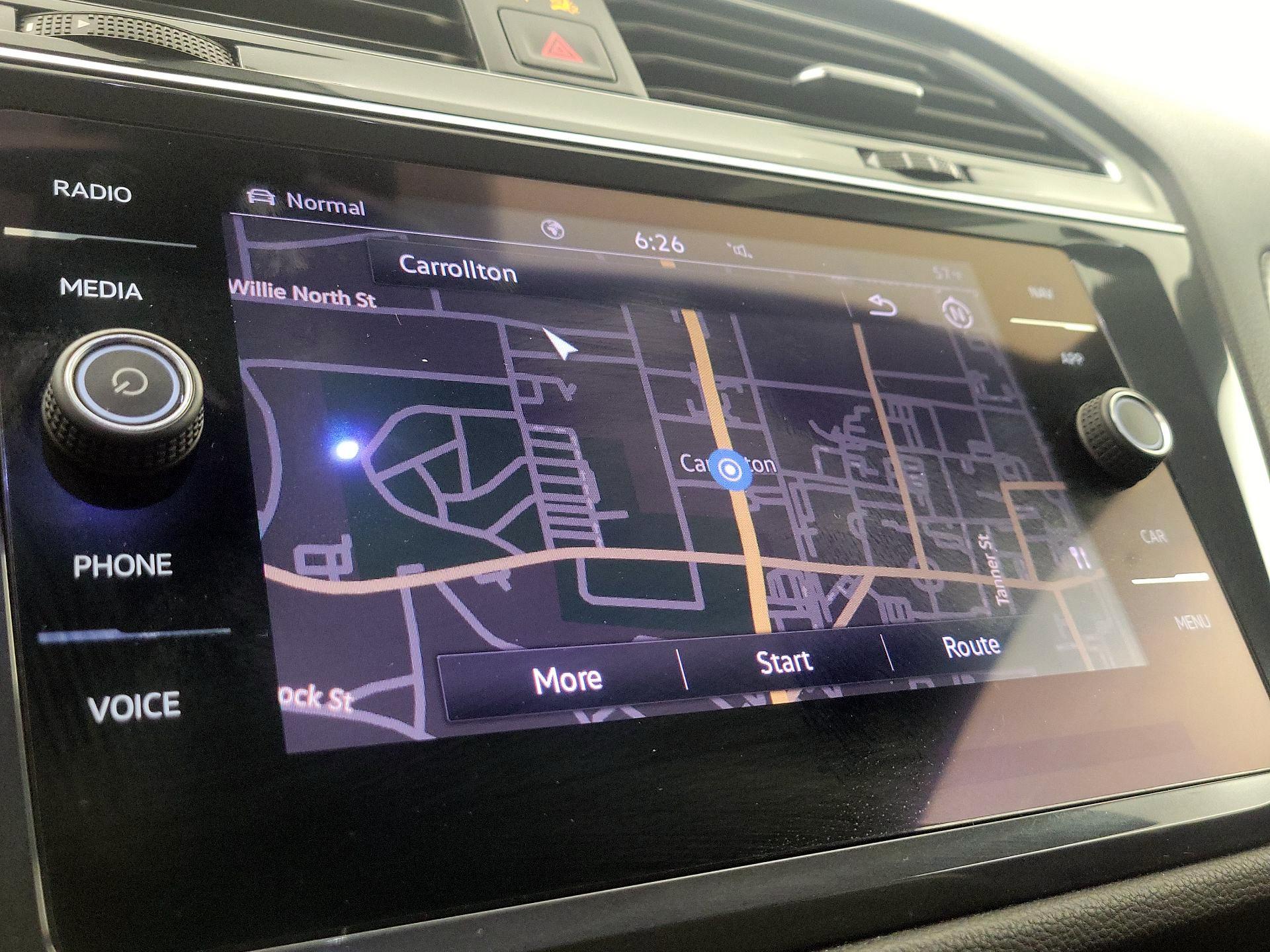 Thumbnail: 2022 Volkswagen Tiguan - 14