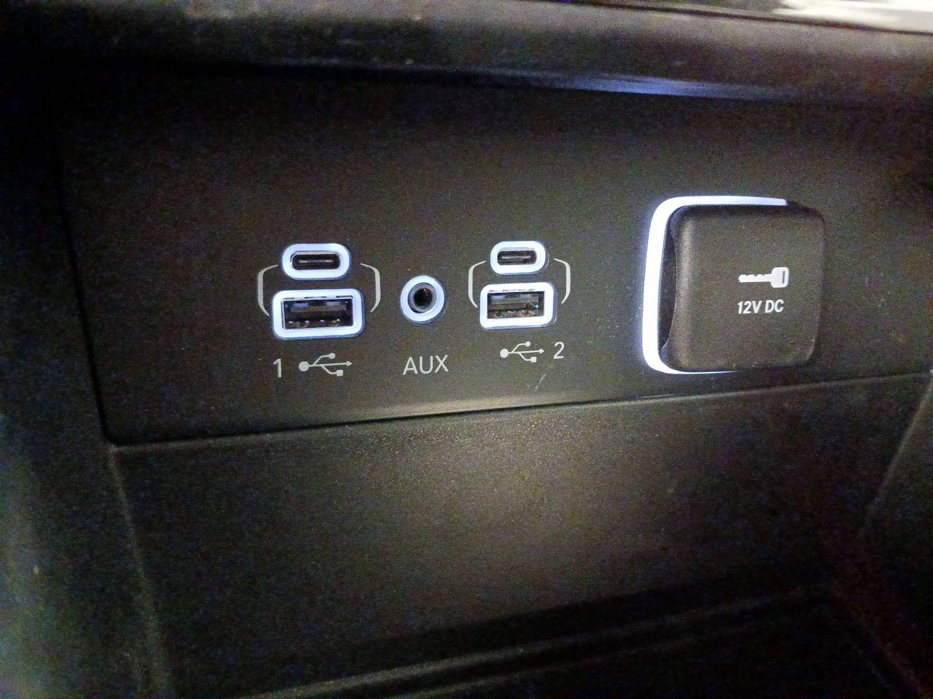 Thumbnail: 2023 Jeep Grand Cherokee - 18