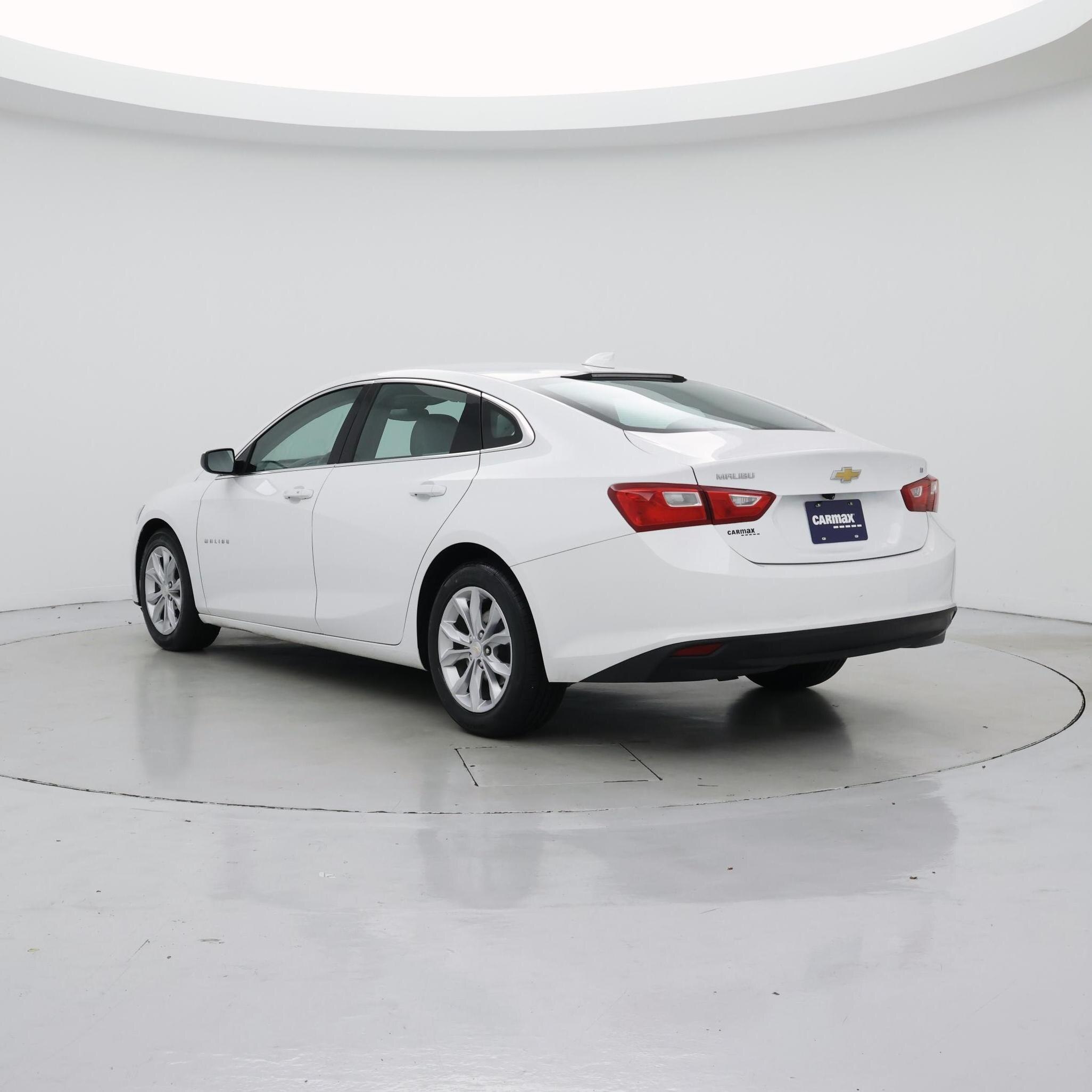 Thumbnail: 2023 Chevrolet Malibu - 2