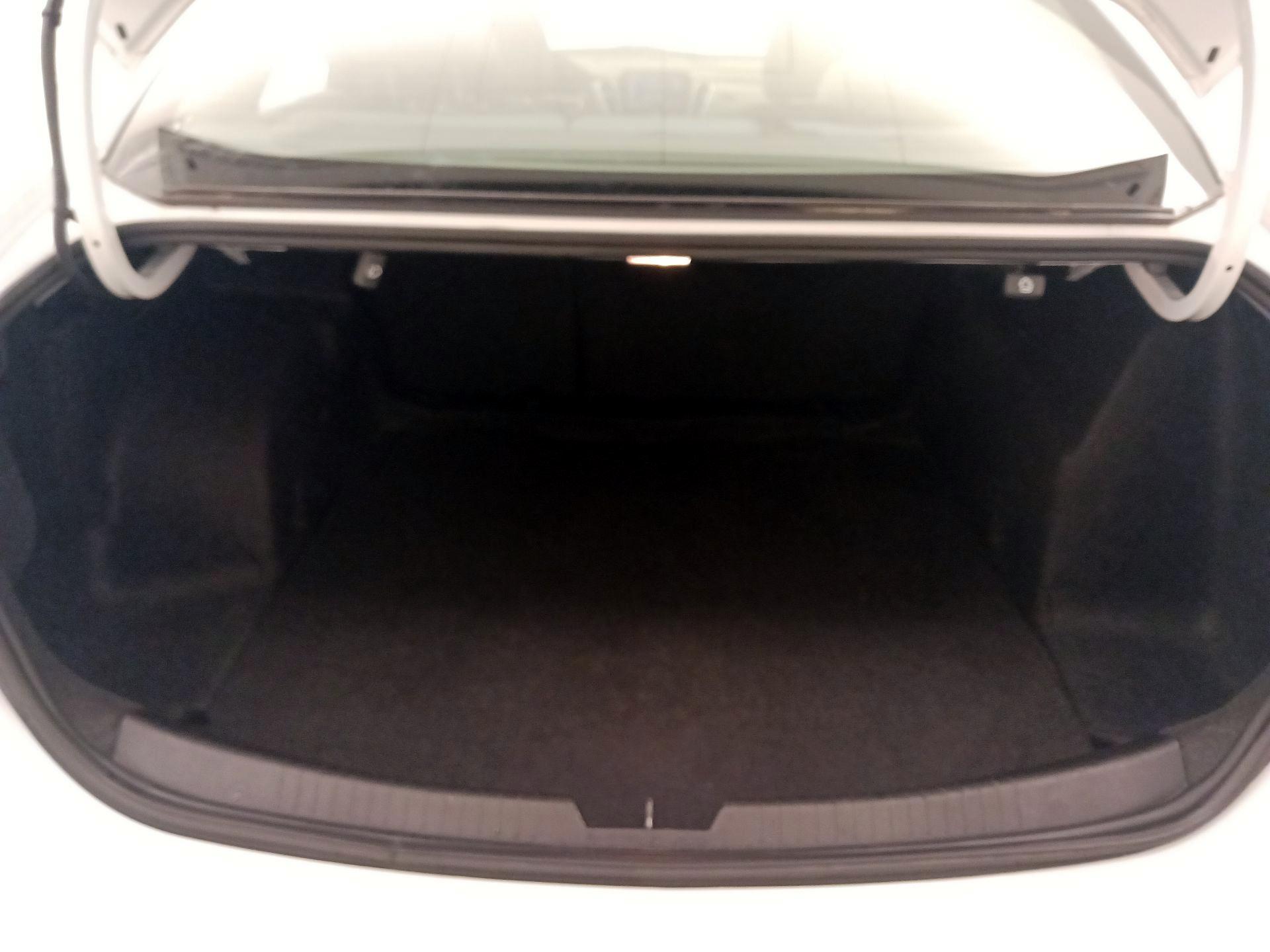 Thumbnail: 2023 Chevrolet Malibu - 20