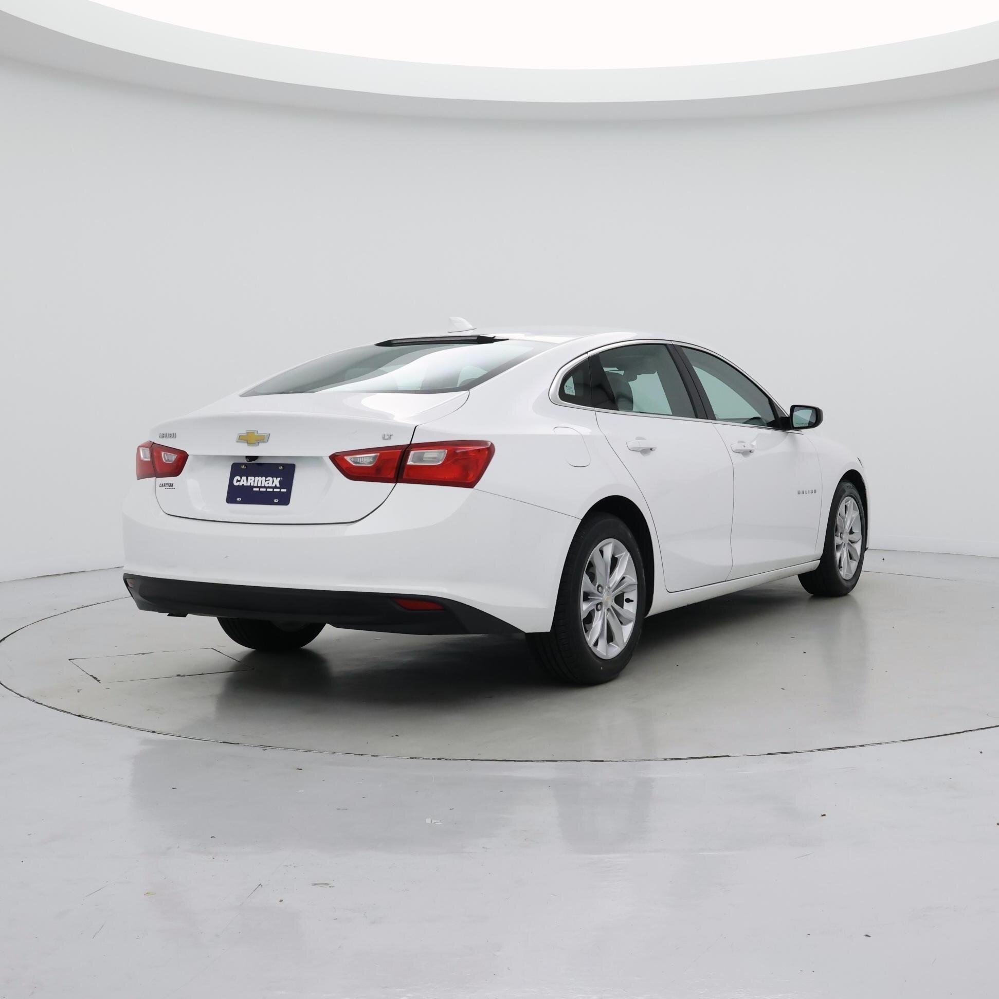 Thumbnail: 2023 Chevrolet Malibu - 8