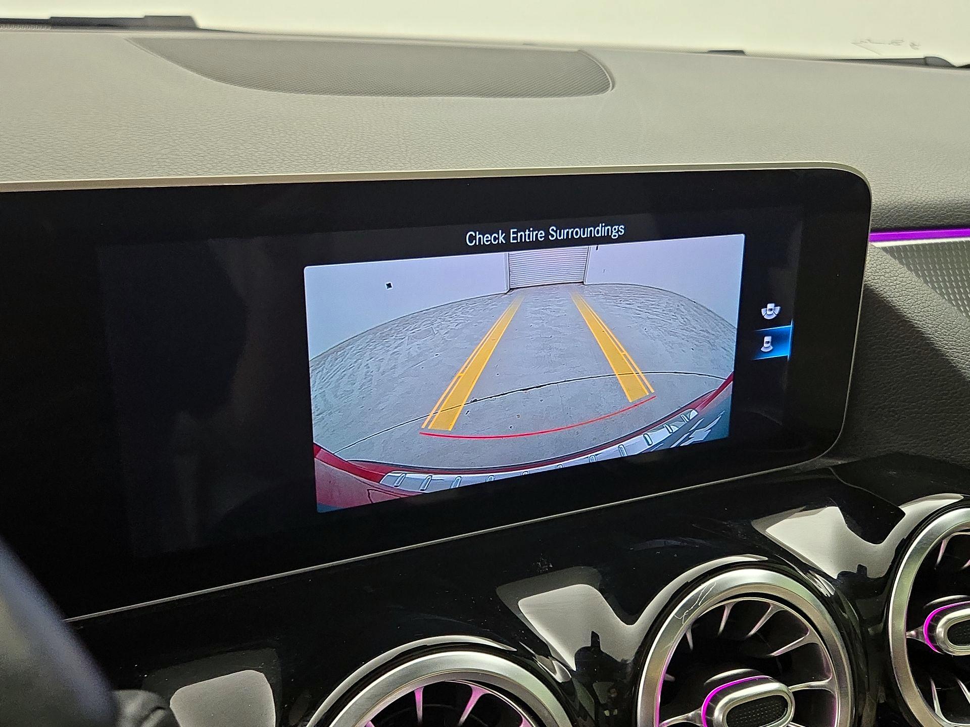 Thumbnail: 2021 Mercedes-Benz GLA - 14