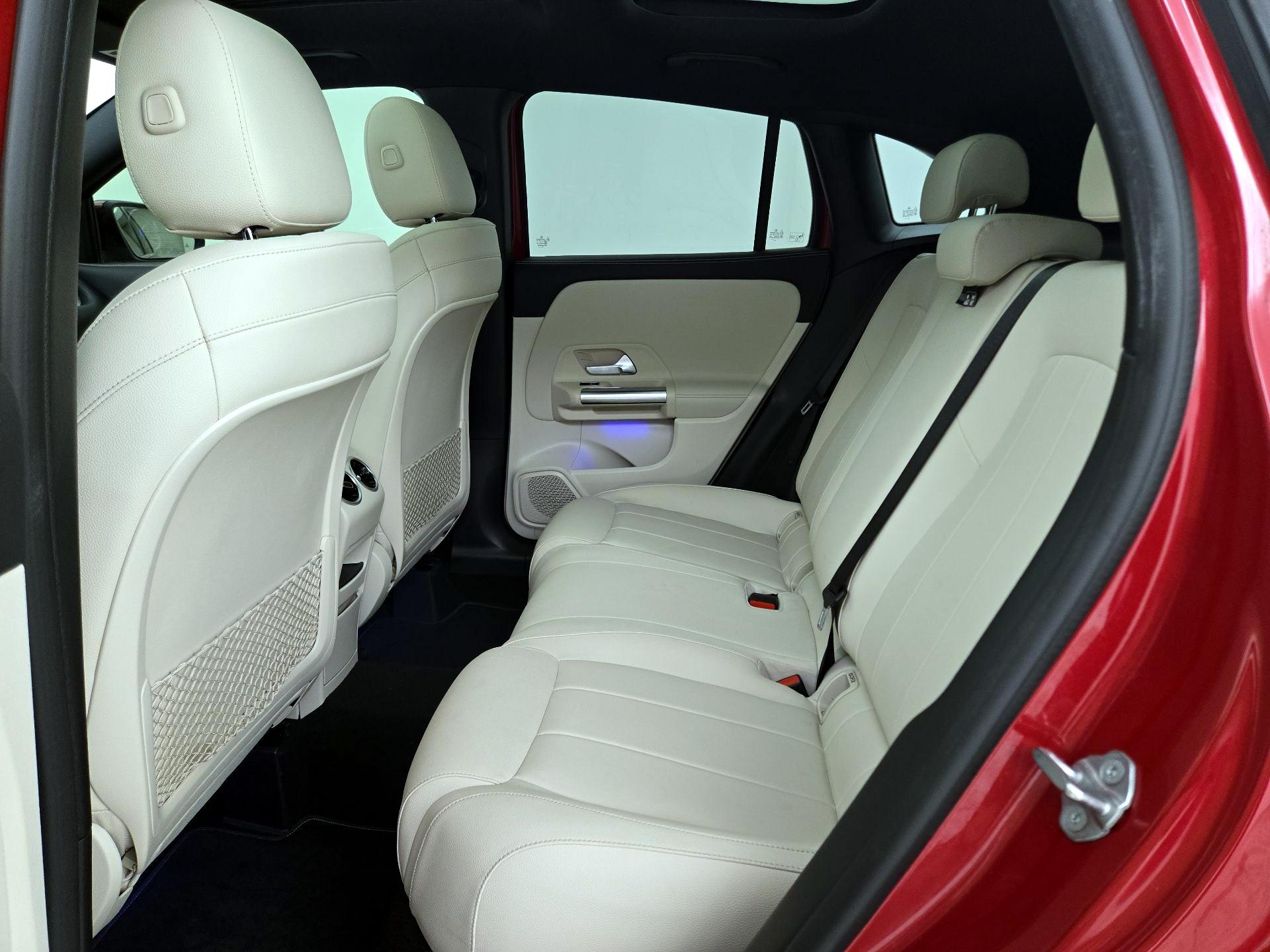 Thumbnail: 2021 Mercedes-Benz GLA - 20