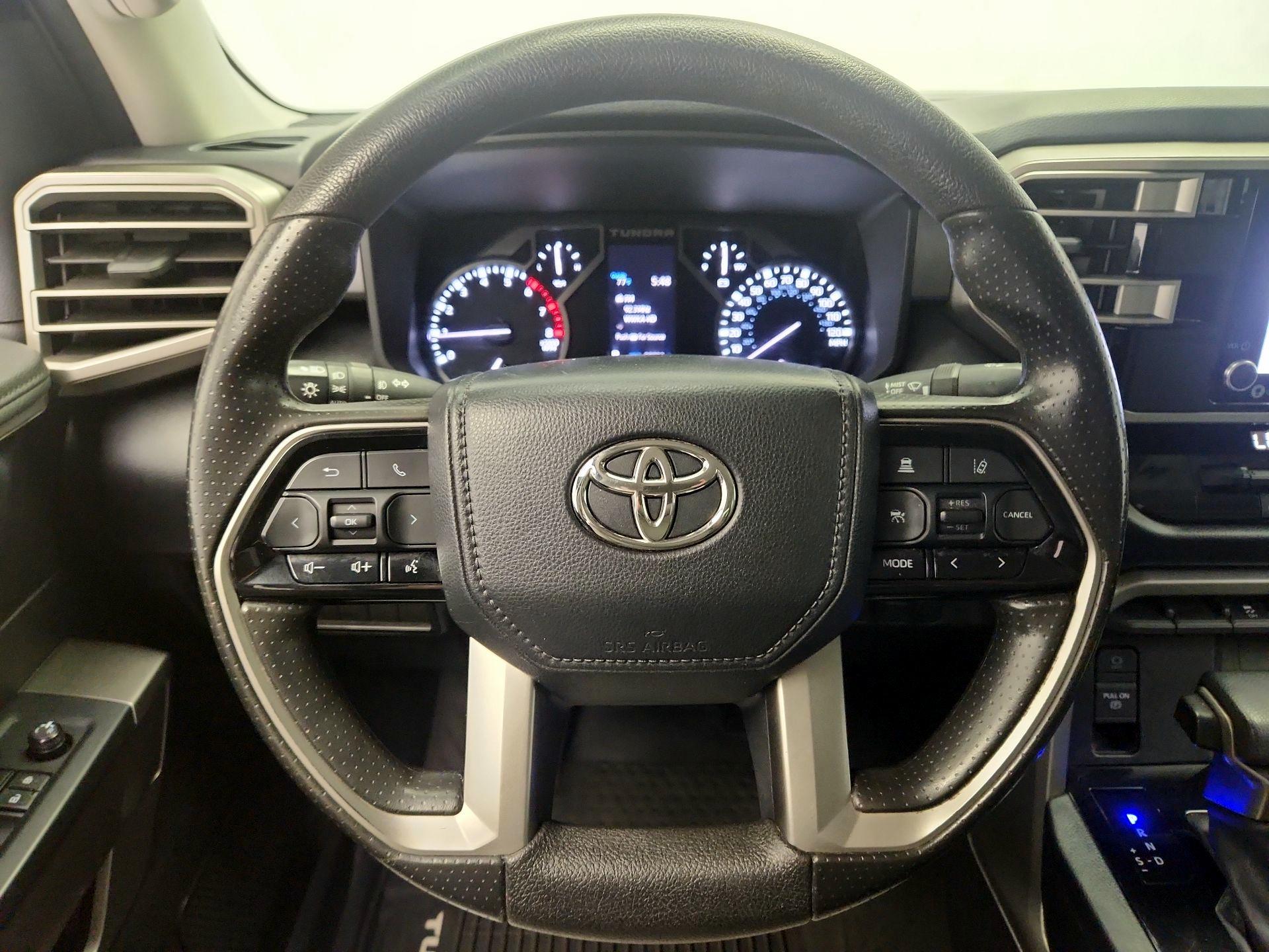 Thumbnail: 2023 Toyota Tundra - 10