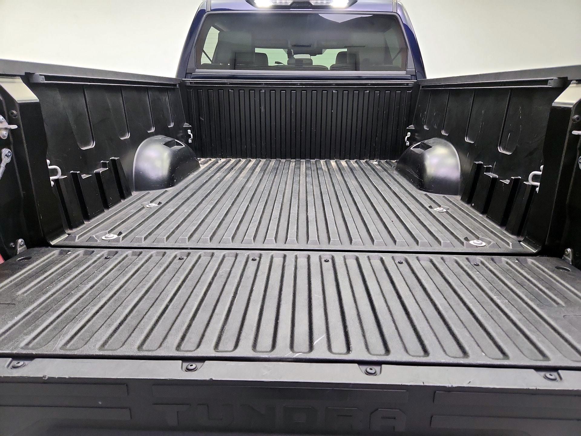 Thumbnail: 2023 Toyota Tundra - 20